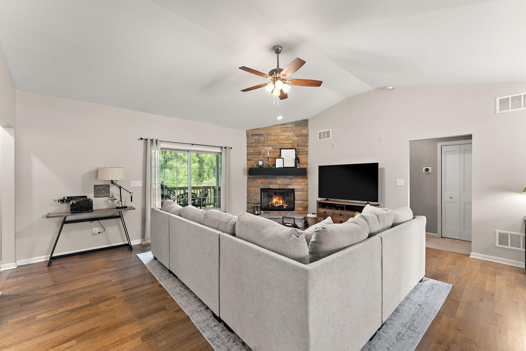 12612 Marsh Landing Pkwy, Cedar Lake, IN 46303; Image #8