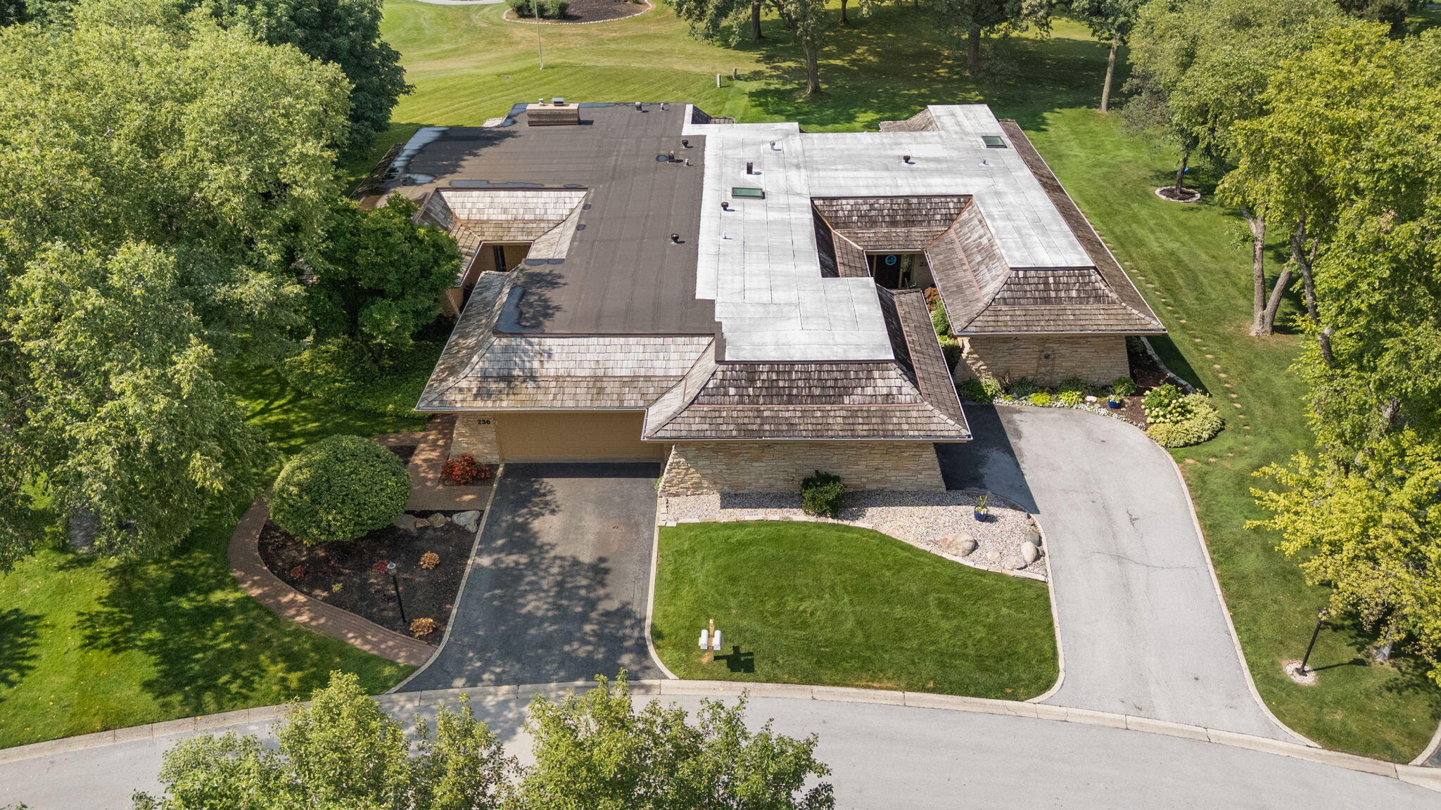 236 Inverness Lane, Schererville, IN 46375; Image #57