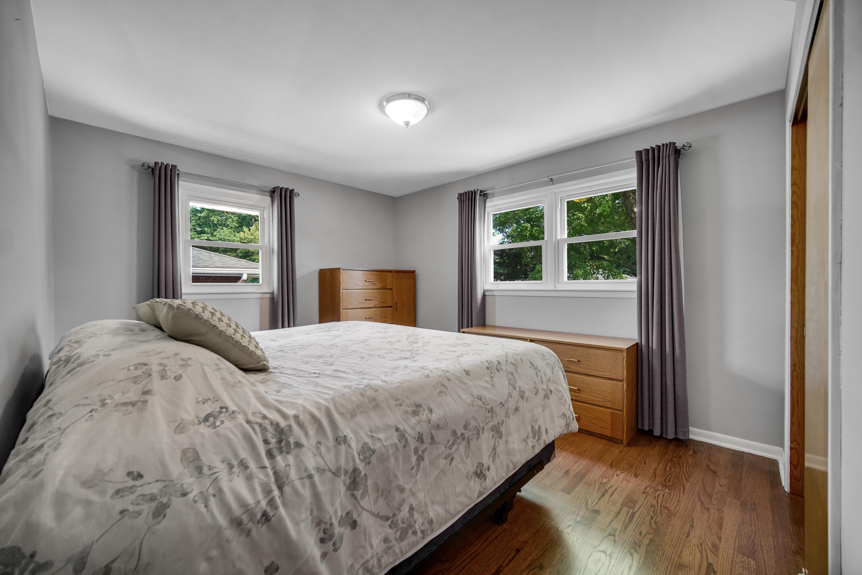 250 Lawndale Drive, Munster, IN 46321; Image #14