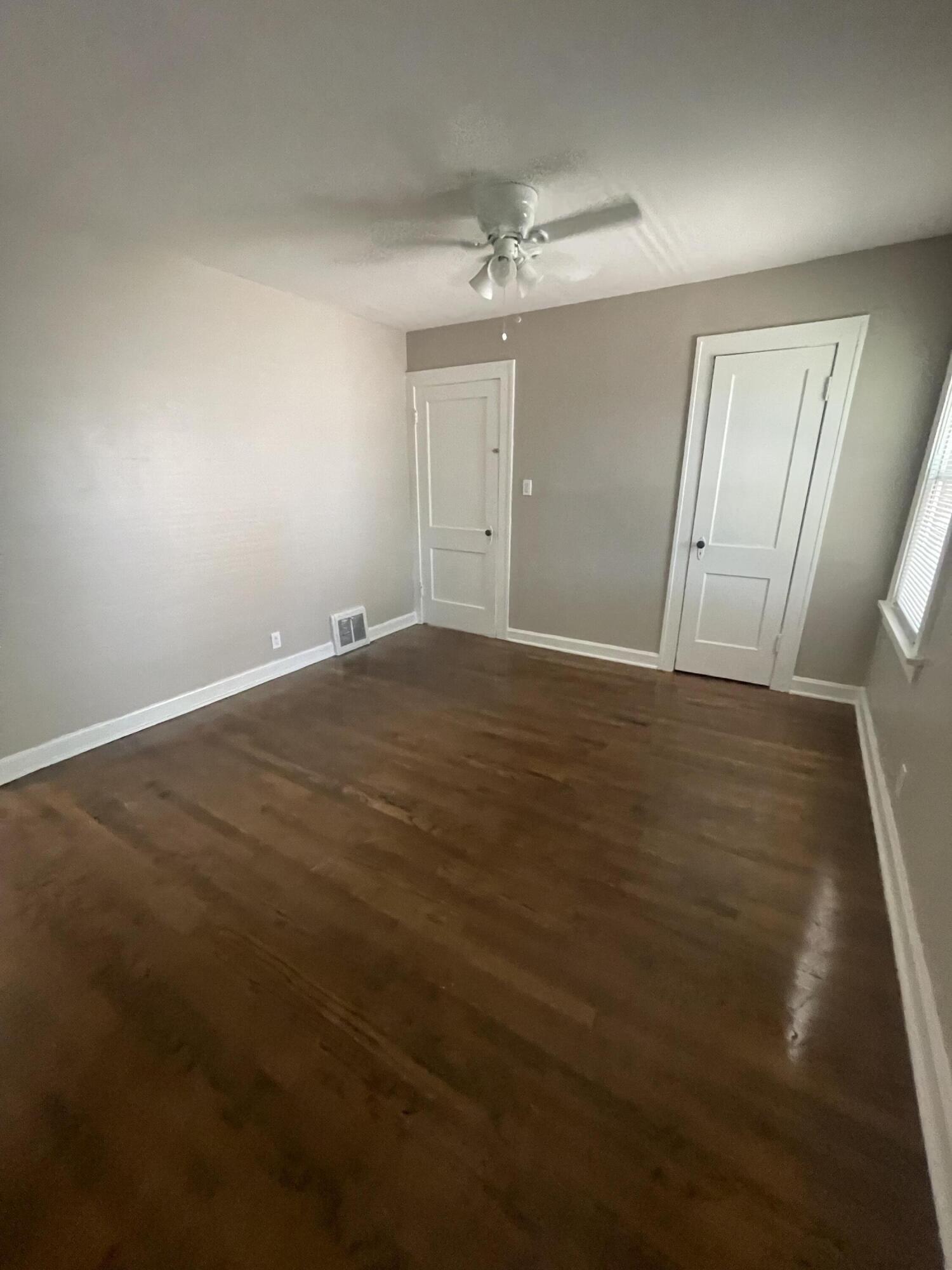 153 Hovey Street, Gary, IN 46406; Image #20