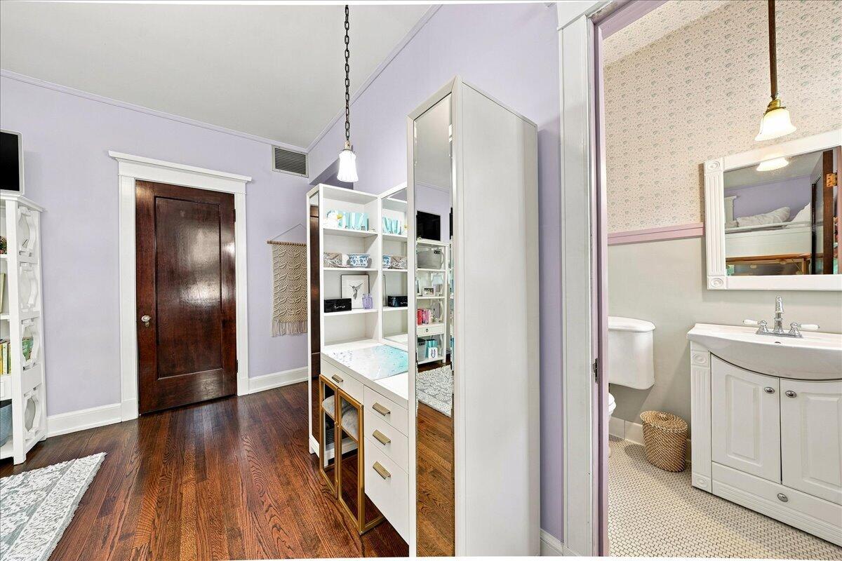 229 E Morgan Avenue, Chesterton, IN 46304; Image #44