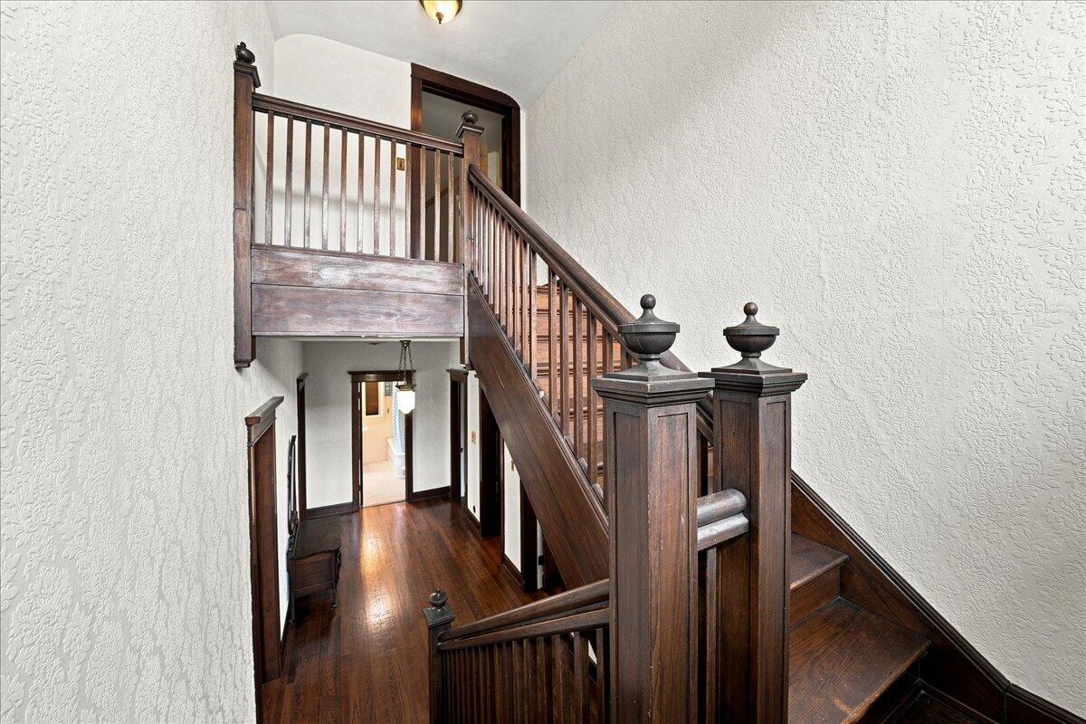 229 E Morgan Avenue, Chesterton, IN 46304; Image #48