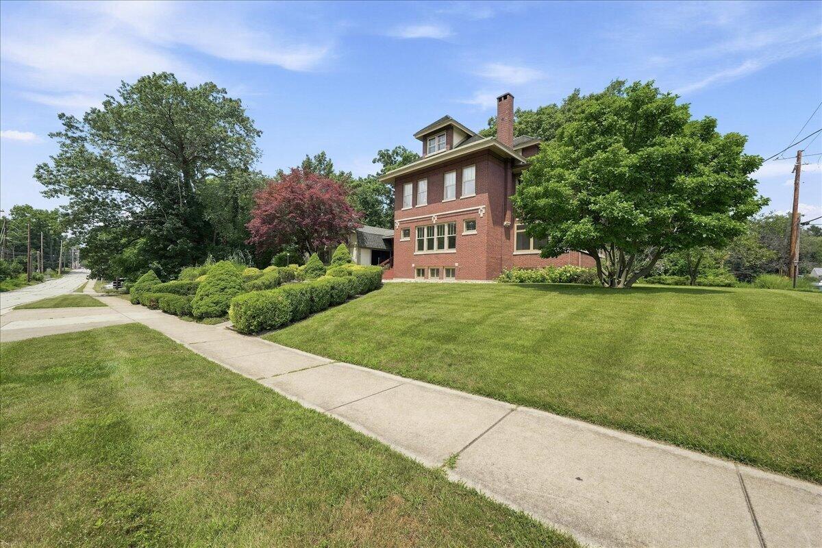 229 E Morgan Avenue, Chesterton, IN 46304; Image #6