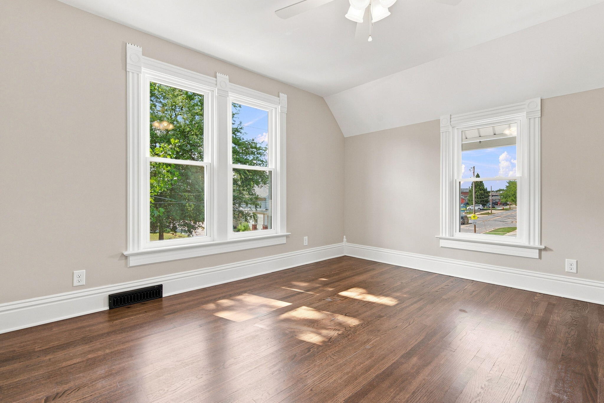 310 S Court Street, Crown Point, IN 46307; Image #37