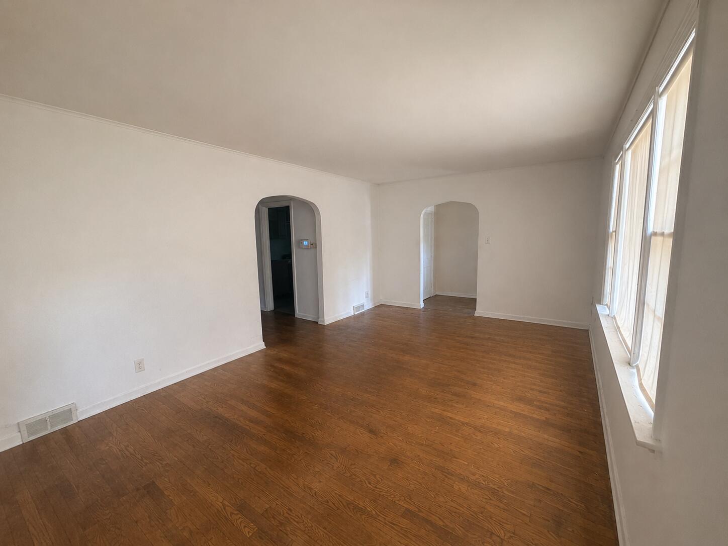 1302 Dakota Street, Gary, IN 46403; Image #4