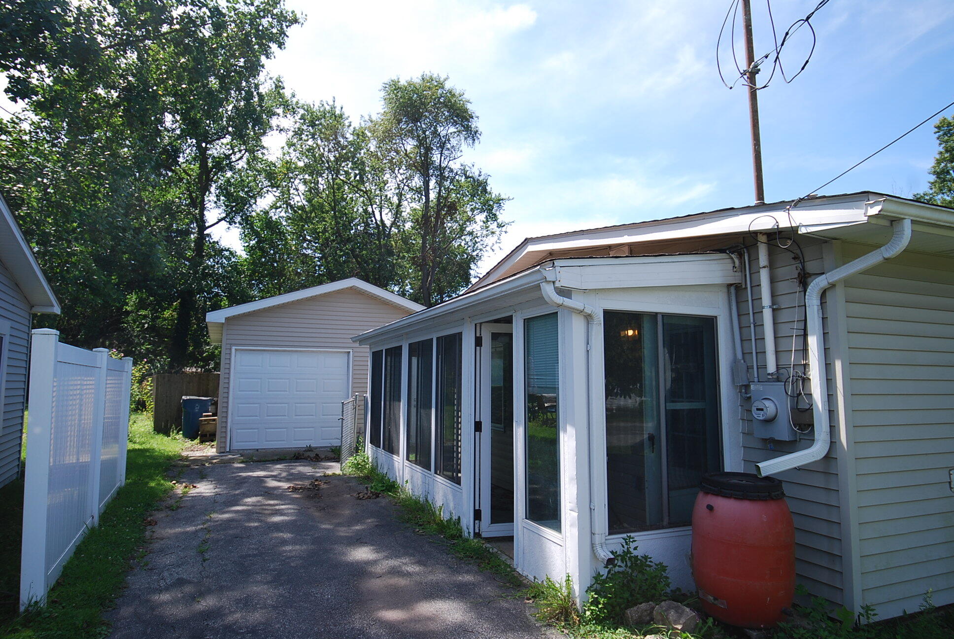 359 Strongbow Trail, Porter, IN 46304; Image #4