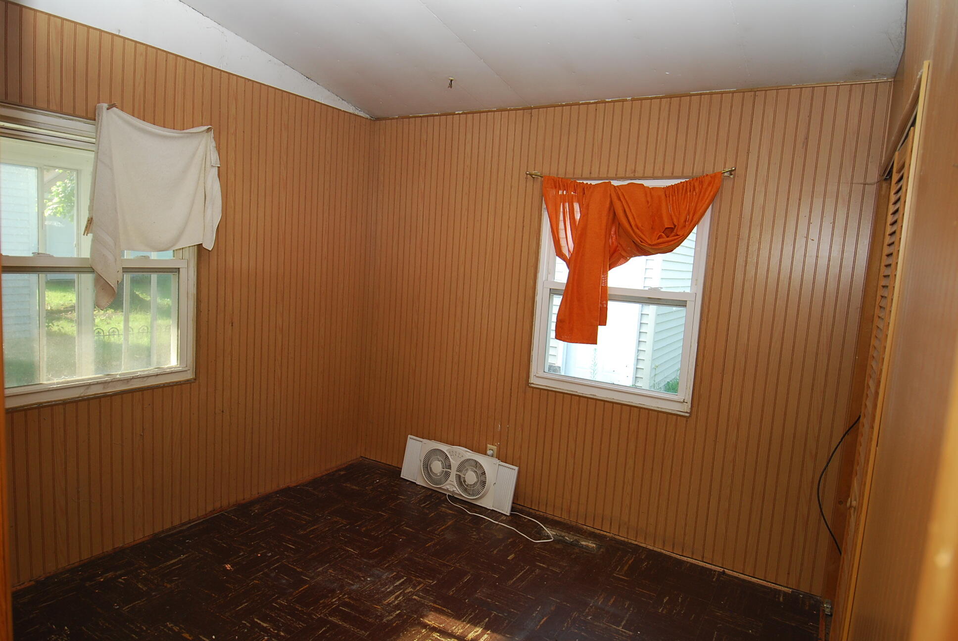 359 Strongbow Trail, Porter, IN 46304; Image #7