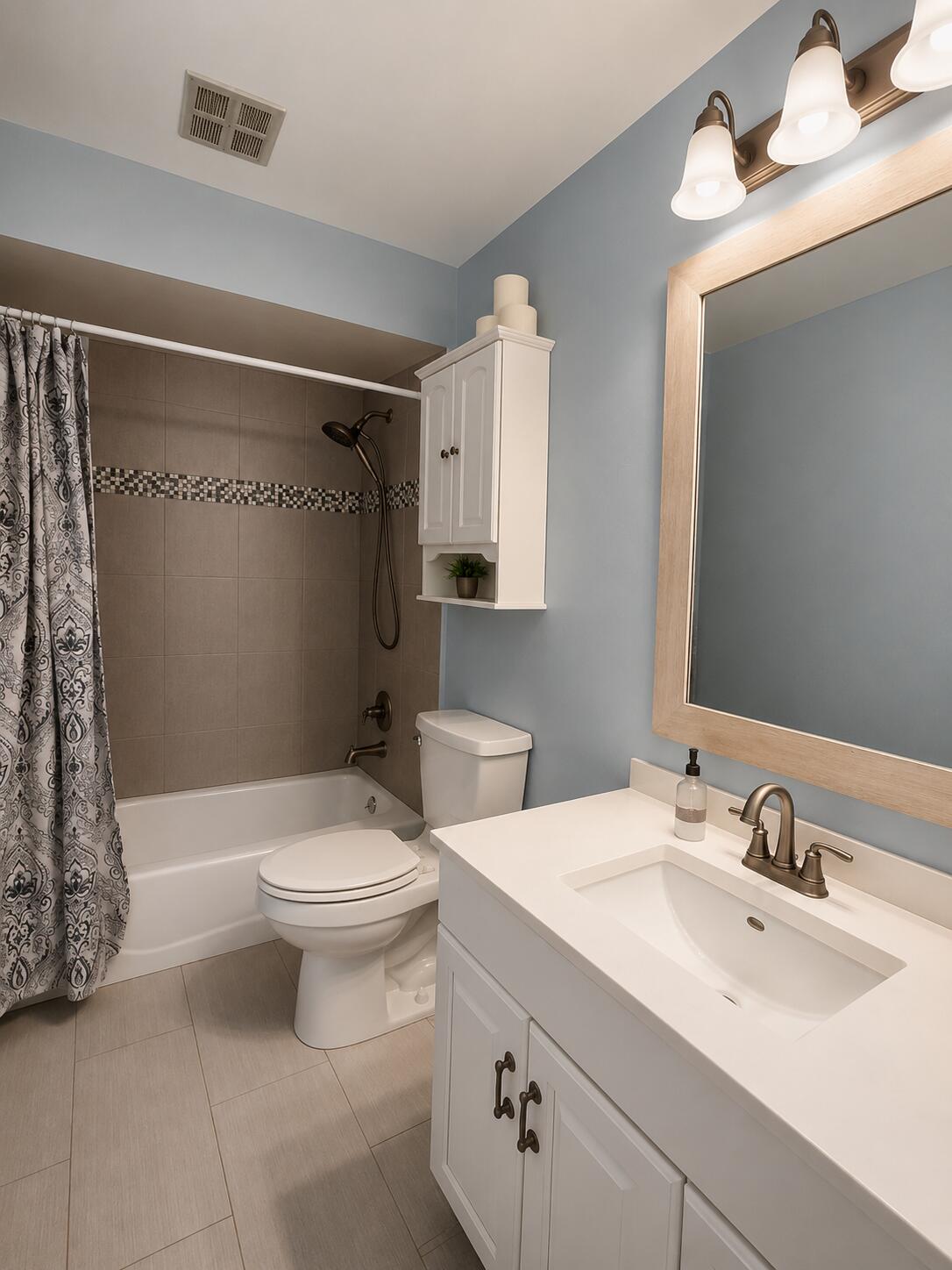 3810 Kingsway Drive, Crown Point, IN 46307; Image #11