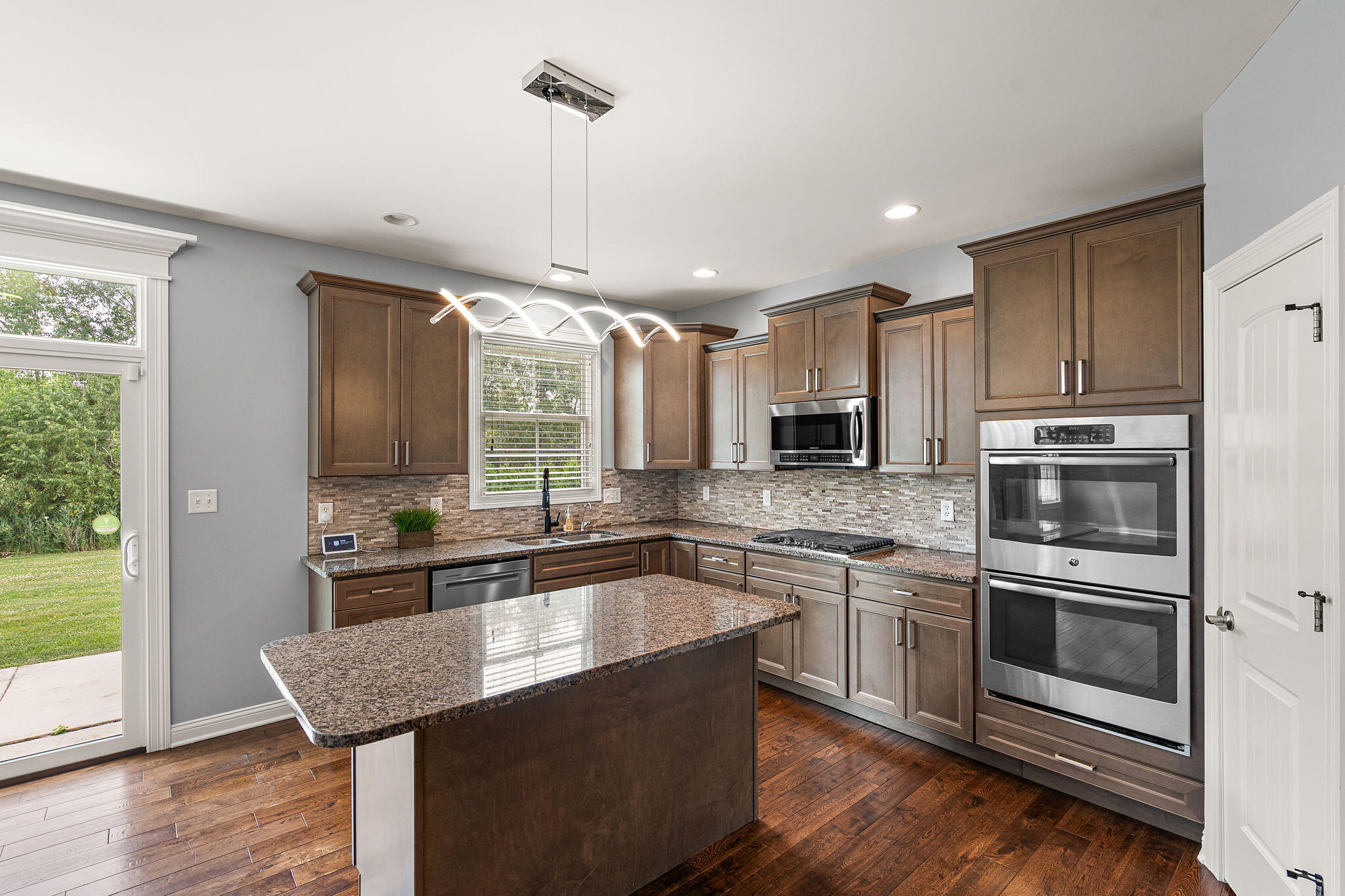 9827 Garden Way, St. John, IN 46373; Image #12