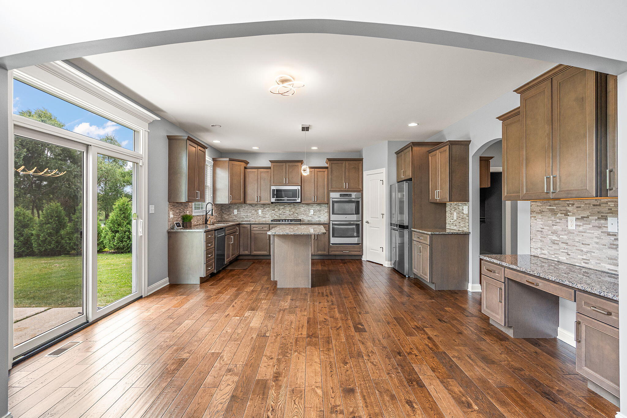 9827 Garden Way, St. John, IN 46373; Image #9