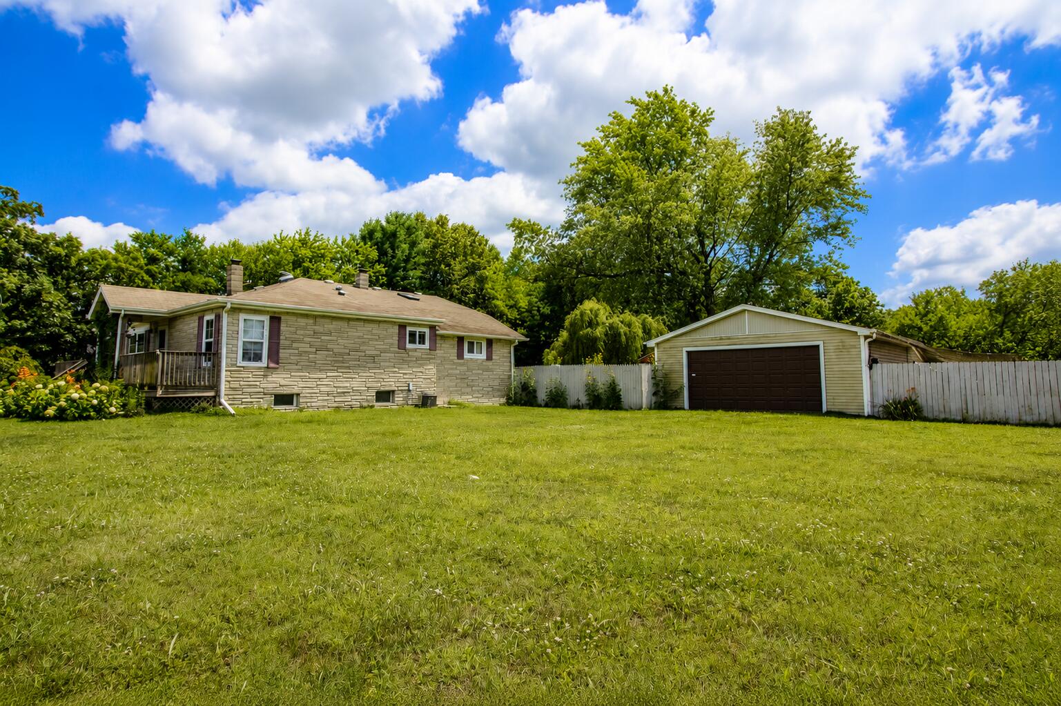 1202 W Pacific Avenue, Knox, IN 46534; Image #27