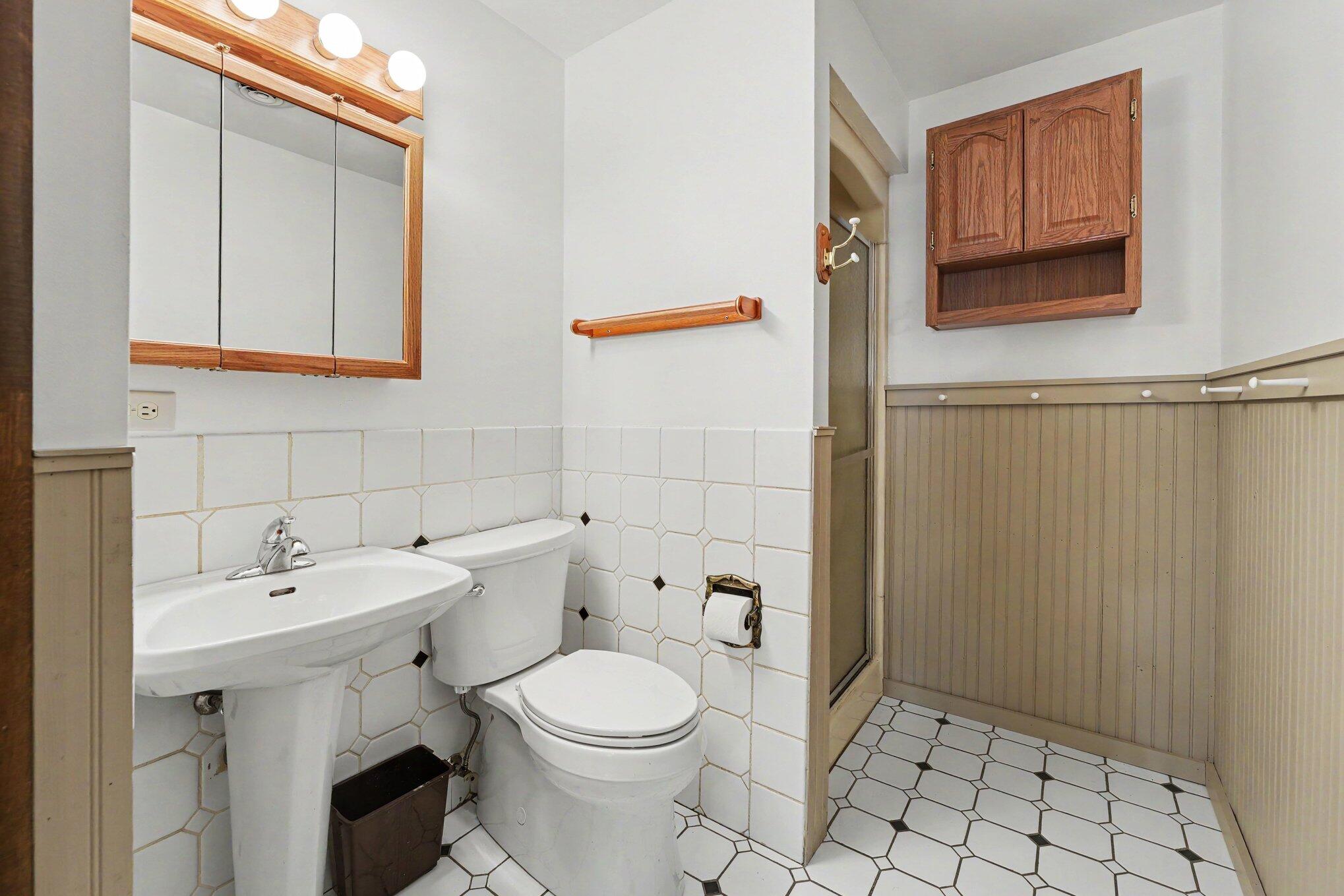 9425 Larch Drive, Munster, IN 46321; Image #14