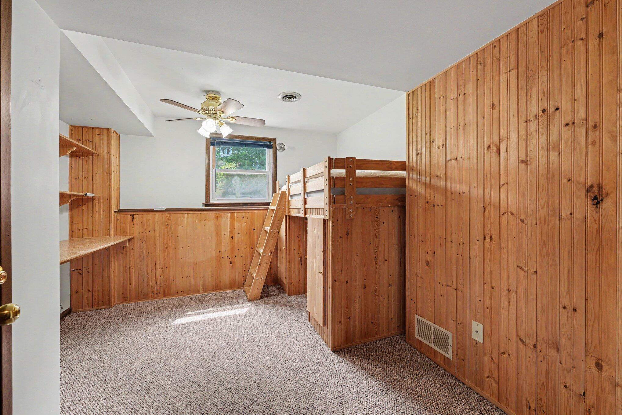 9425 Larch Drive, Munster, IN 46321; Image #15