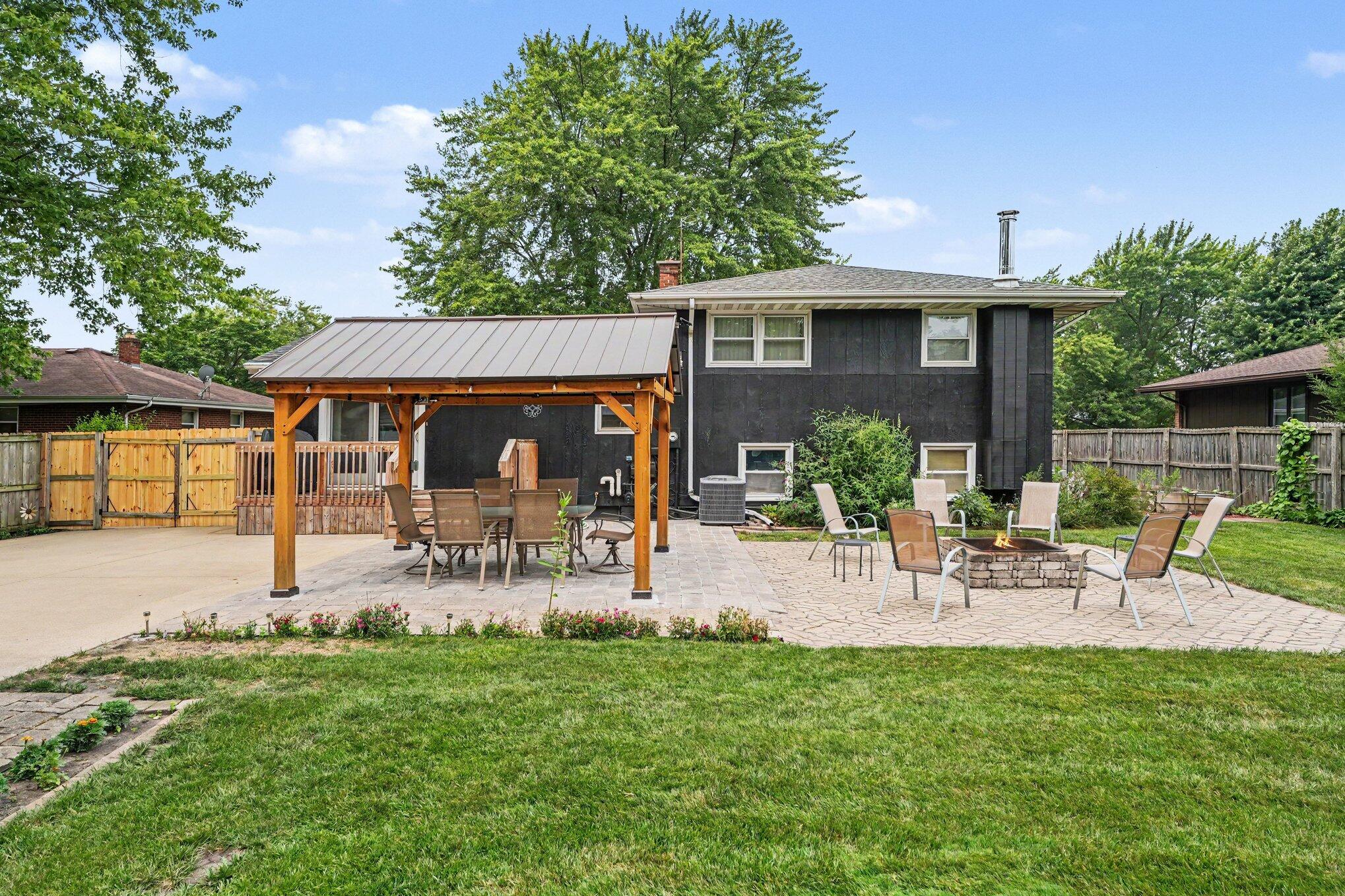 9425 Larch Drive, Munster, IN 46321; Image #19
