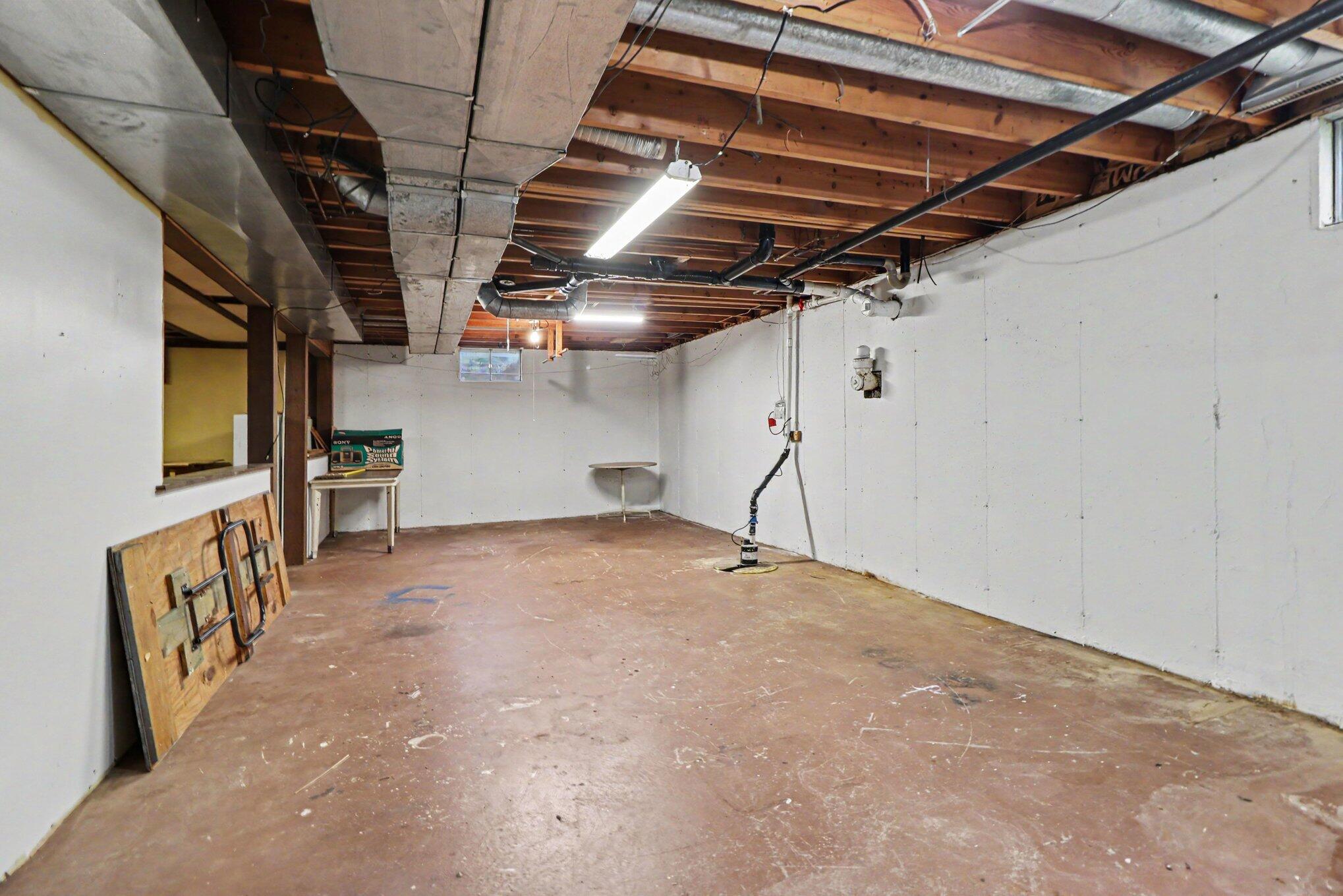 11 Sager Road, Valparaiso, IN 46383; Image #21