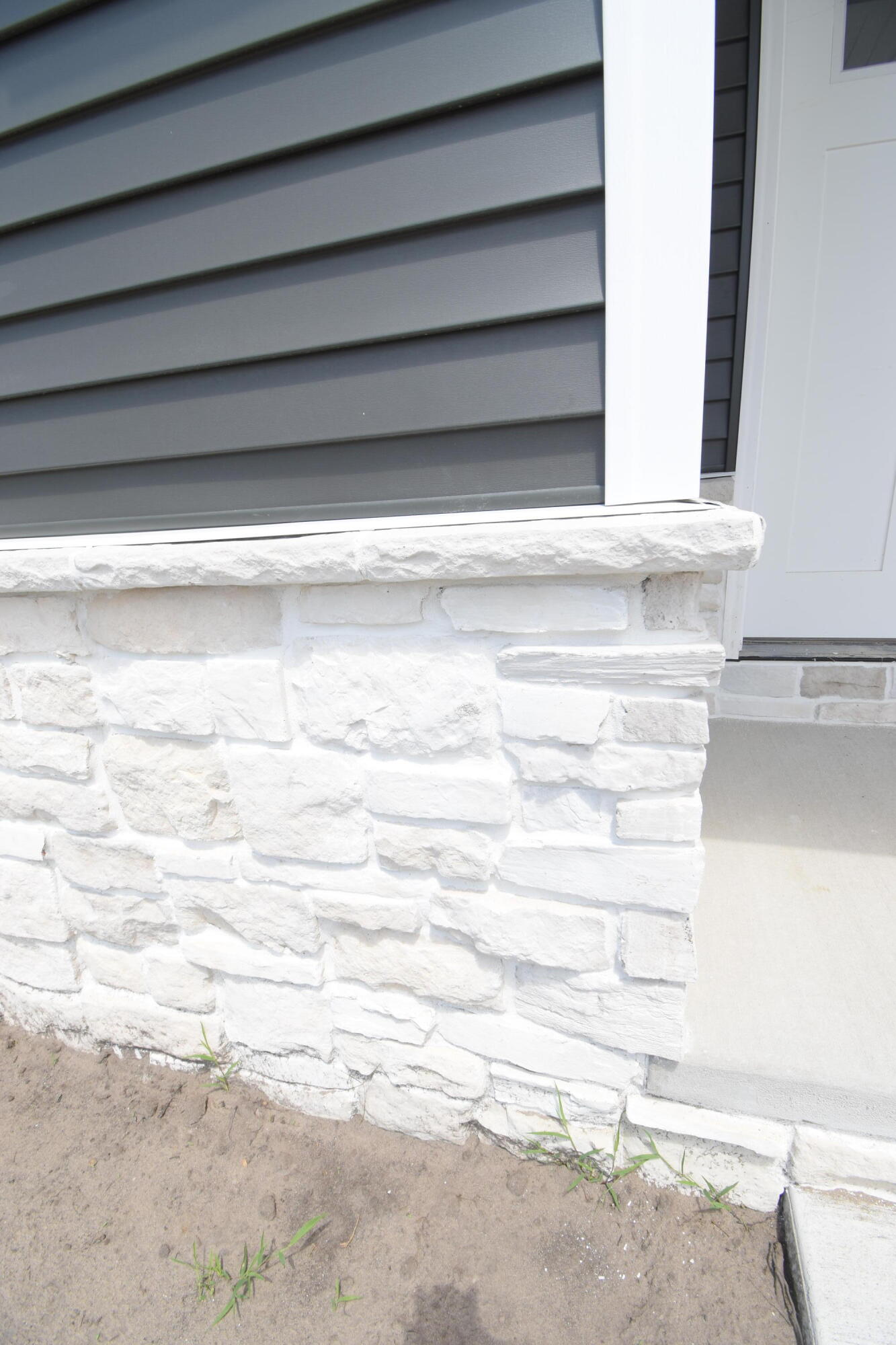 11999 Lilac Street, DeMotte, IN 46310; Image #4