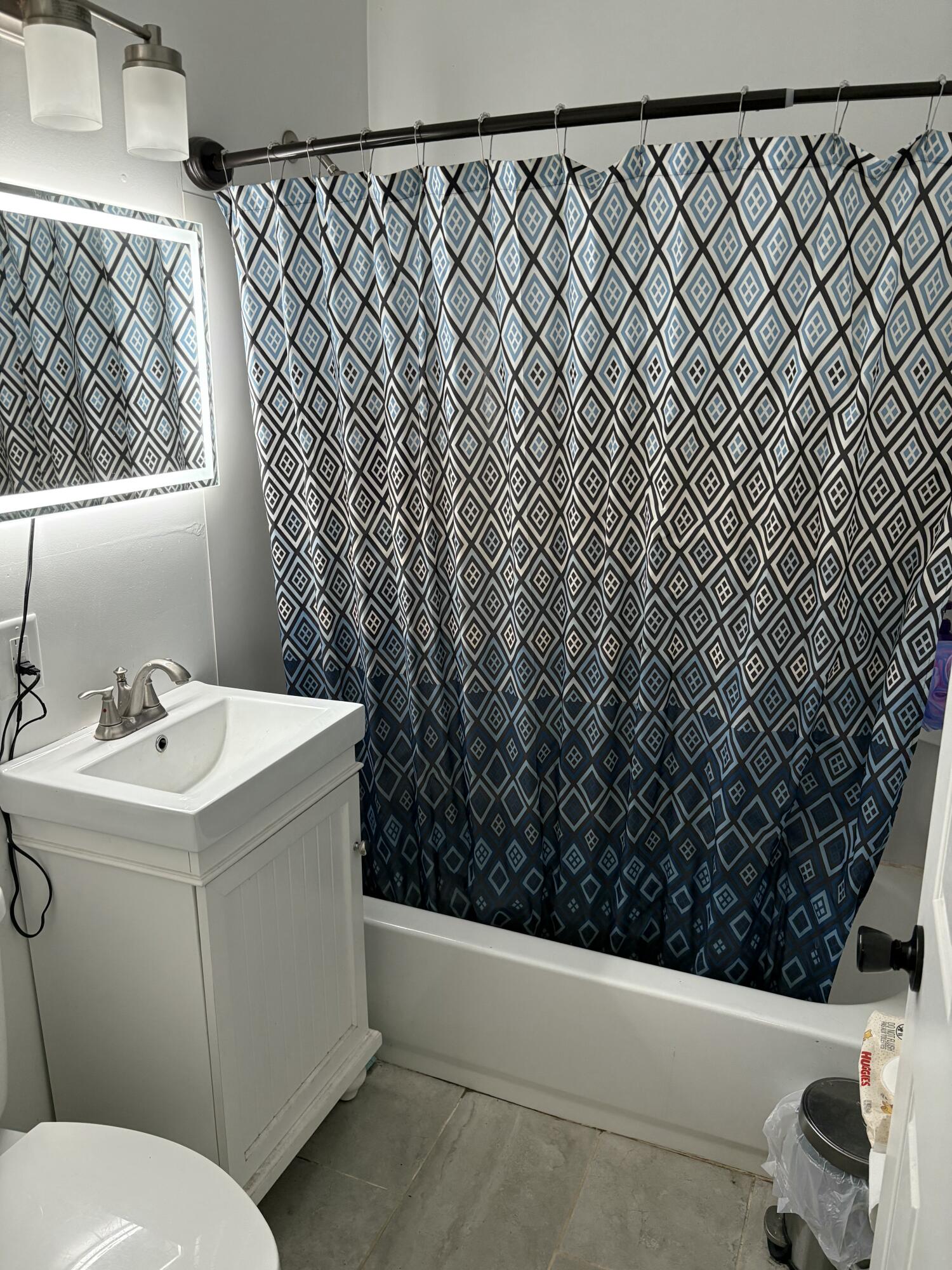 2516 Central Drive, Gary, IN 46407; Image #4