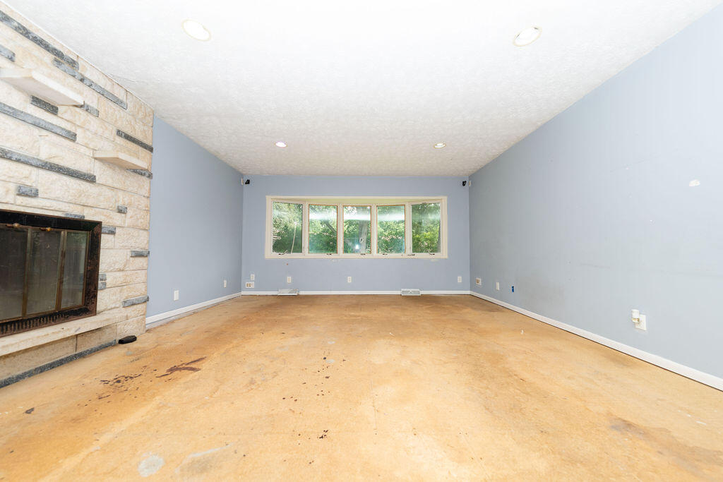 6697 W Calloway Street, Michigan City, IN 46360; Image #18
