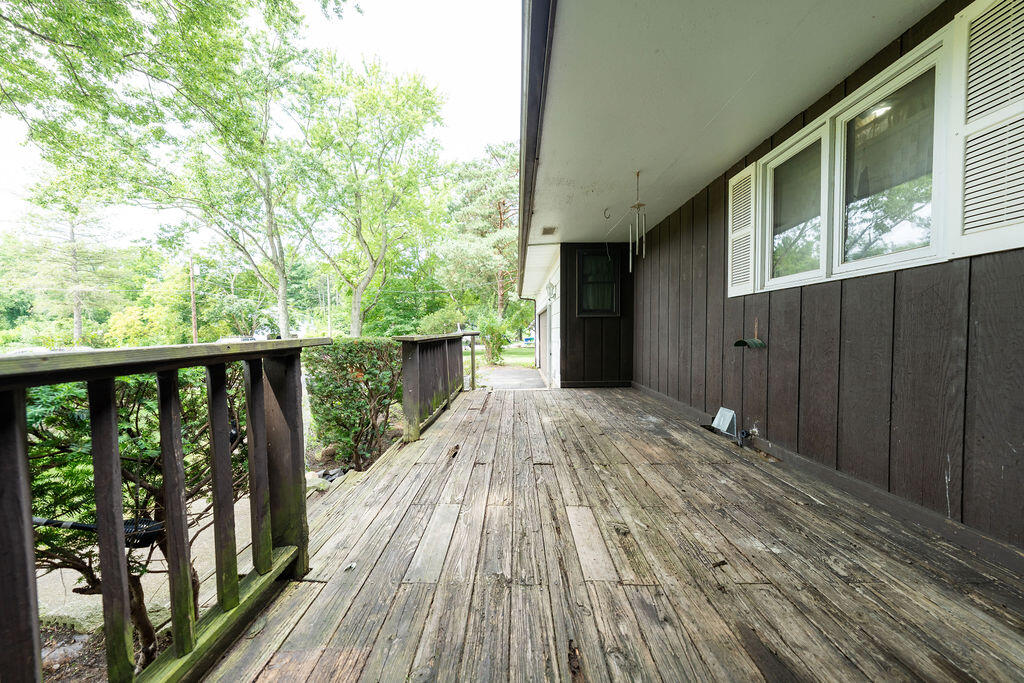 6697 W Calloway Street, Michigan City, IN 46360; Image #33