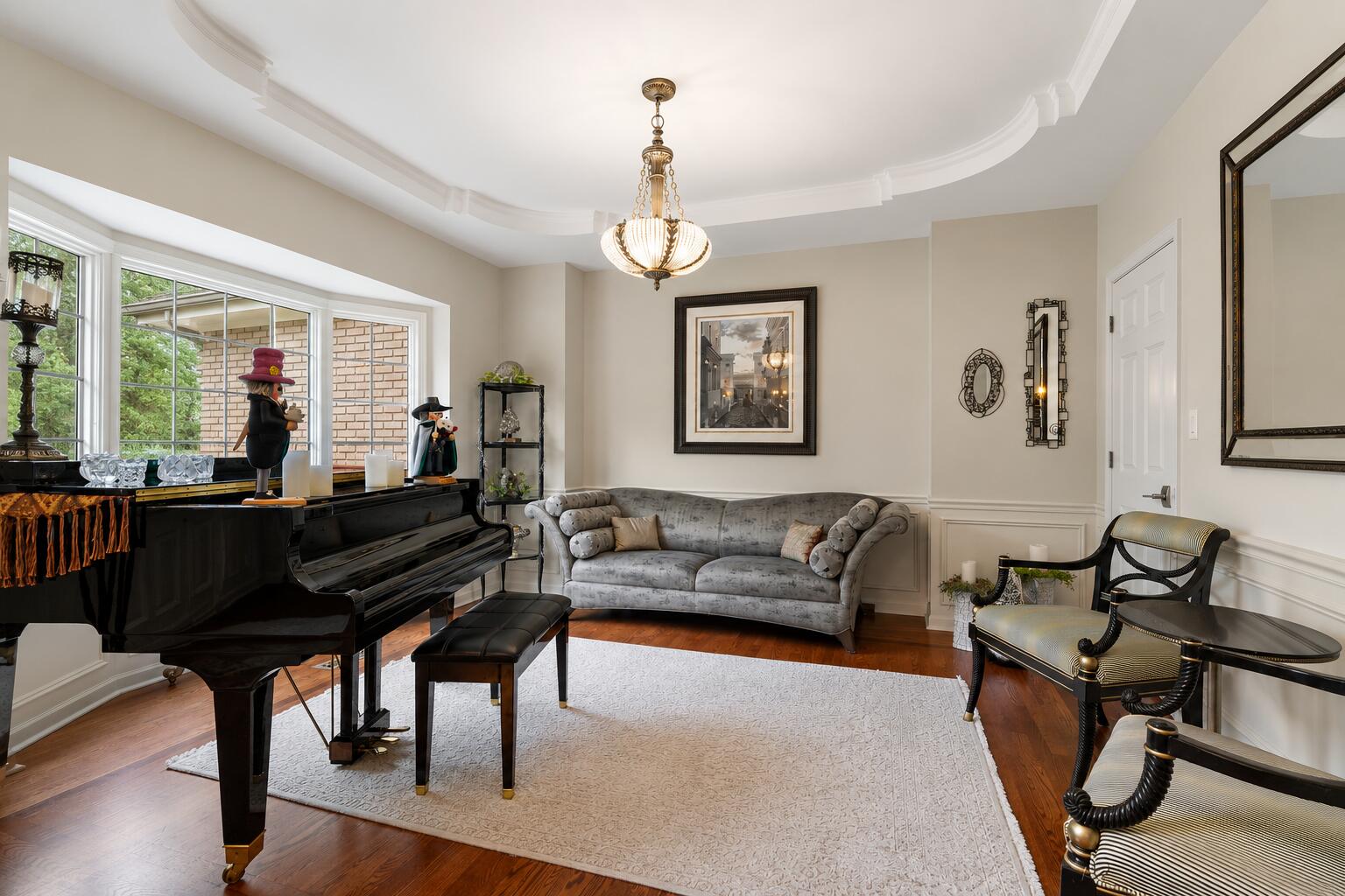 1929 Redwood Lane, Munster, IN 46321; Image #11