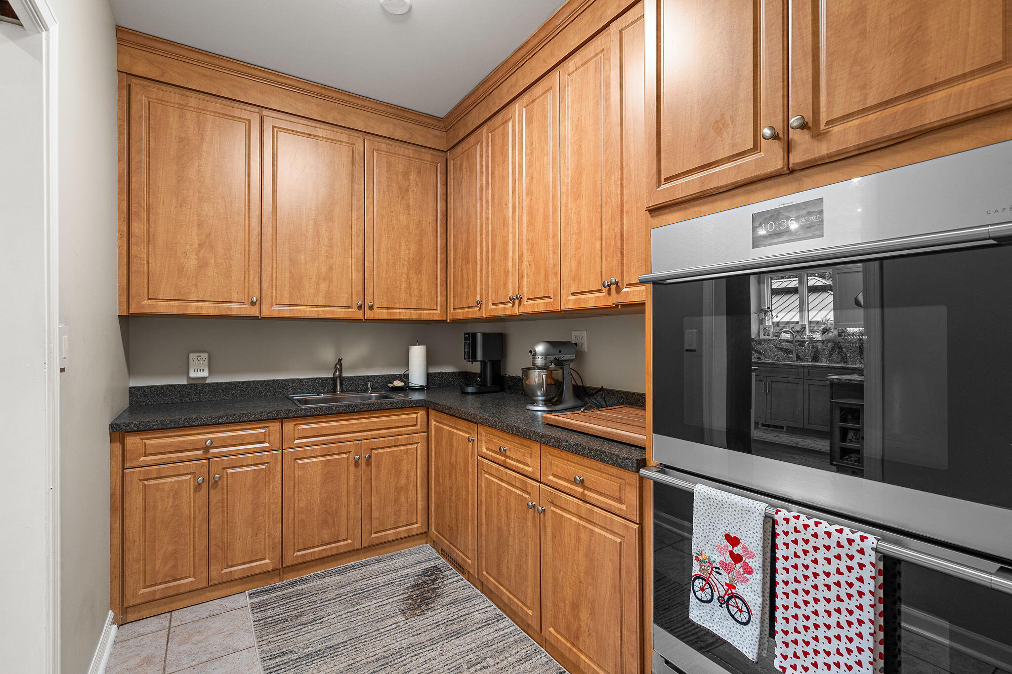 1929 Redwood Lane, Munster, IN 46321; Image #29