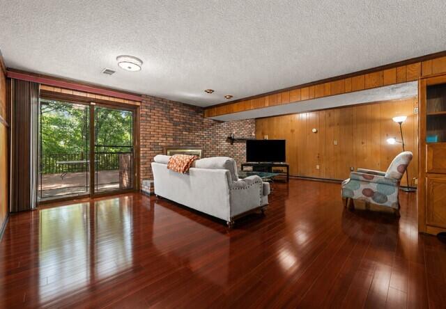 7633 Hemlock Avenue, Gary, IN 46403; Image #19