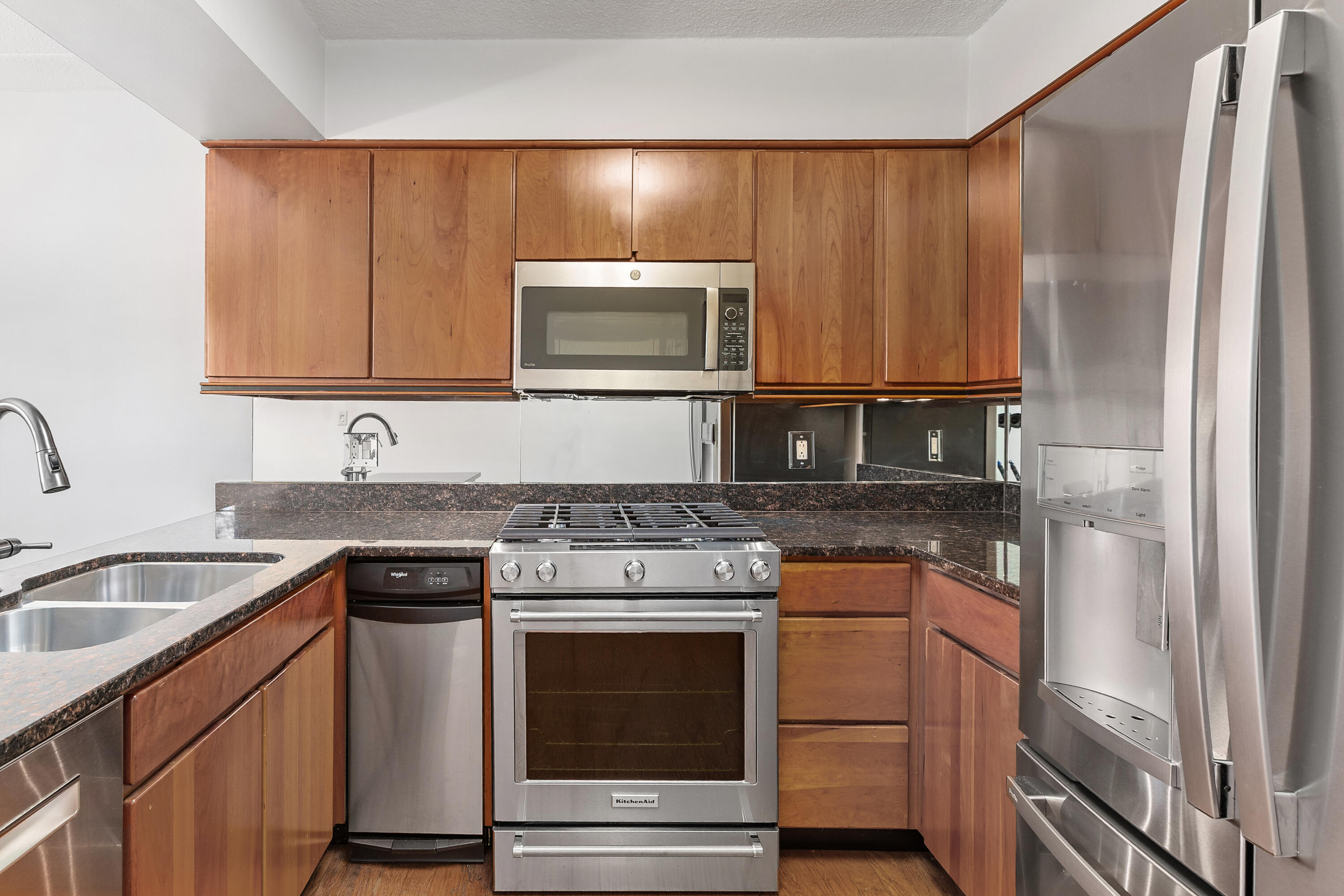 2511 E Lakeshore Drive, Crown Point, IN #A1, 46307; Image #10