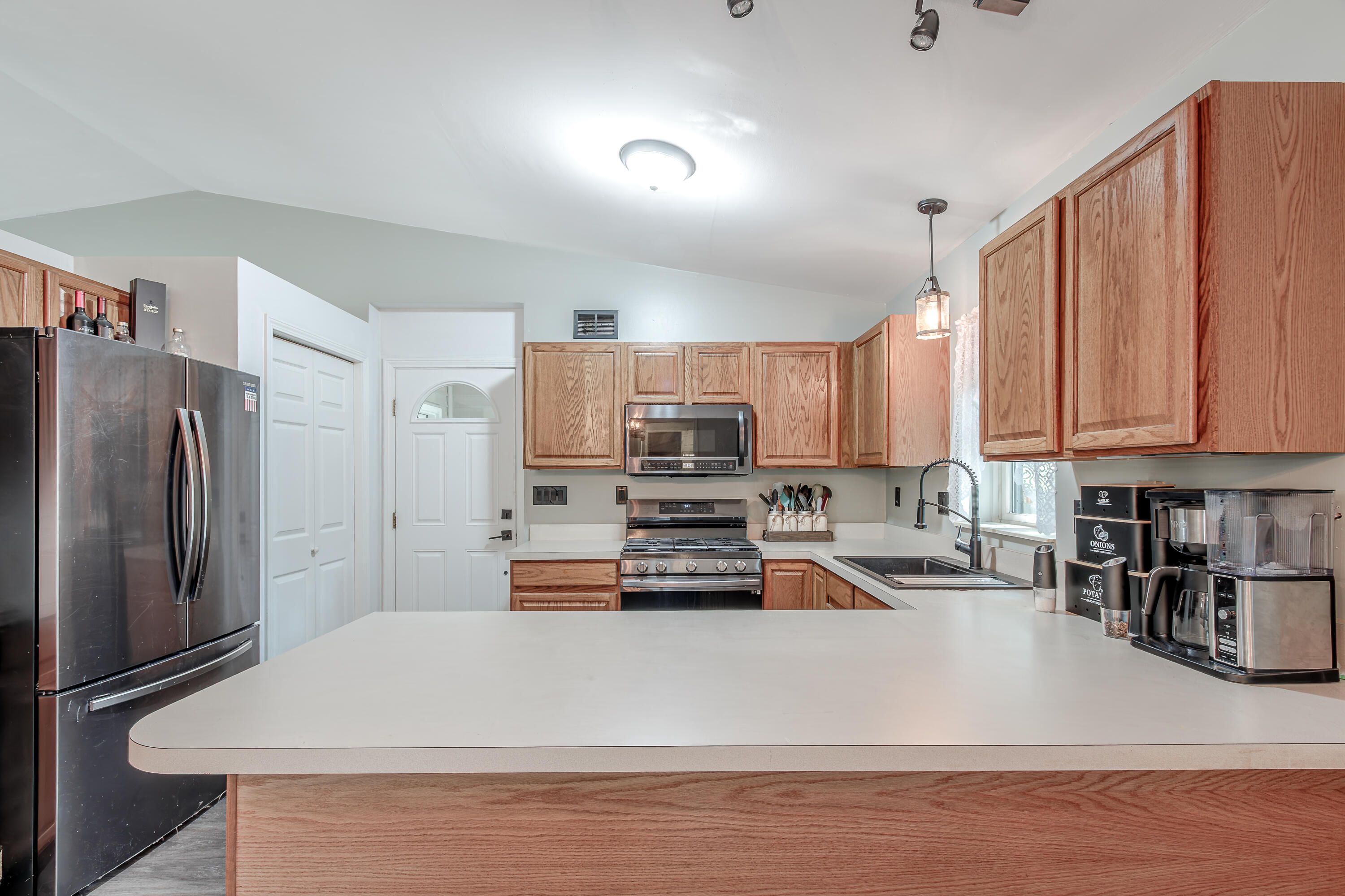 2124 Saffron Street, Portage, IN 46368; Image #7