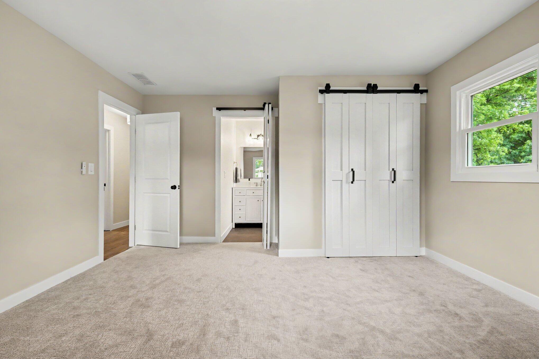 838 N 450 W, Valparaiso, IN 46385; Image #15