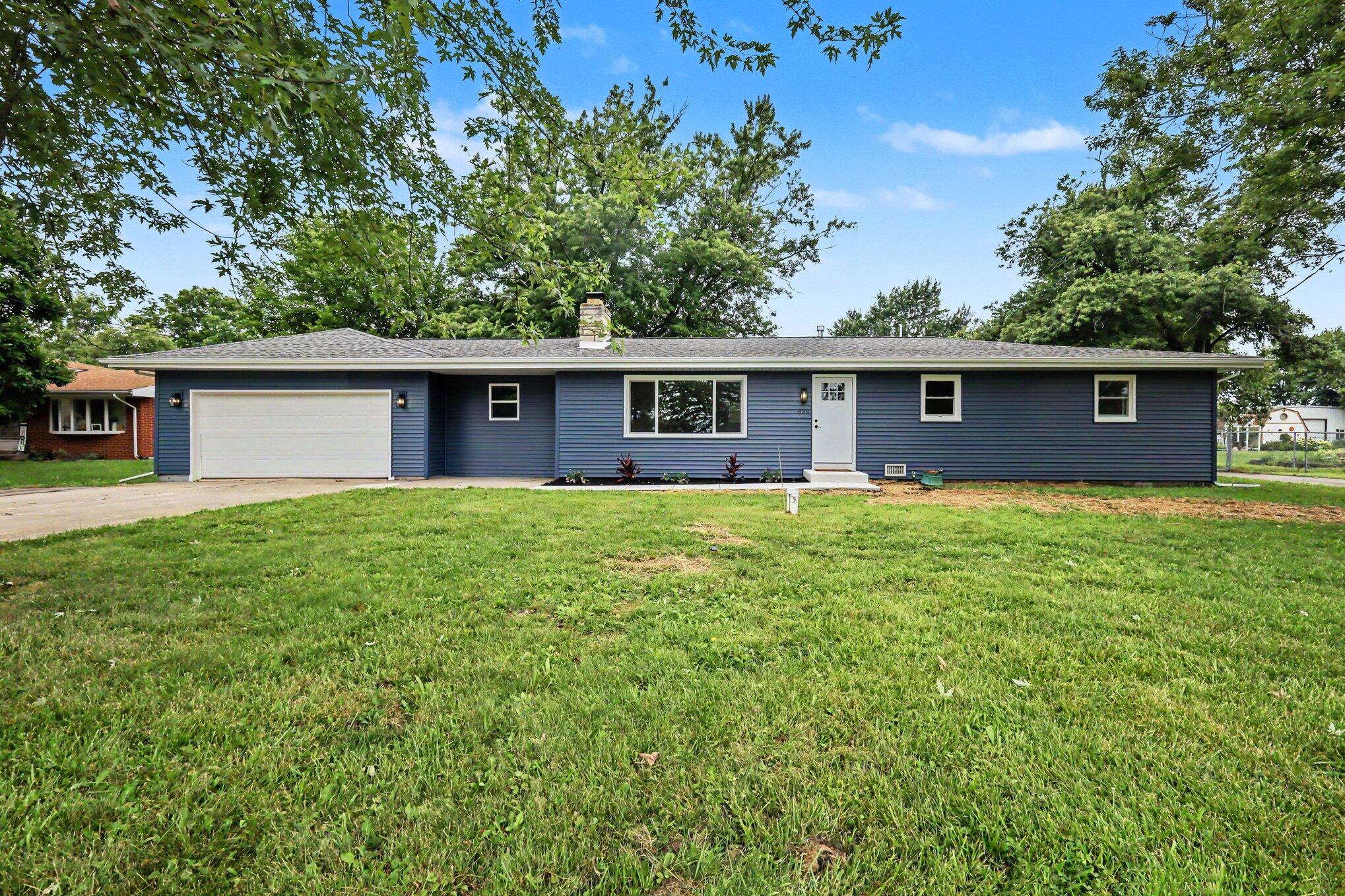838 N 450 W, Valparaiso, IN 46385; Image #2