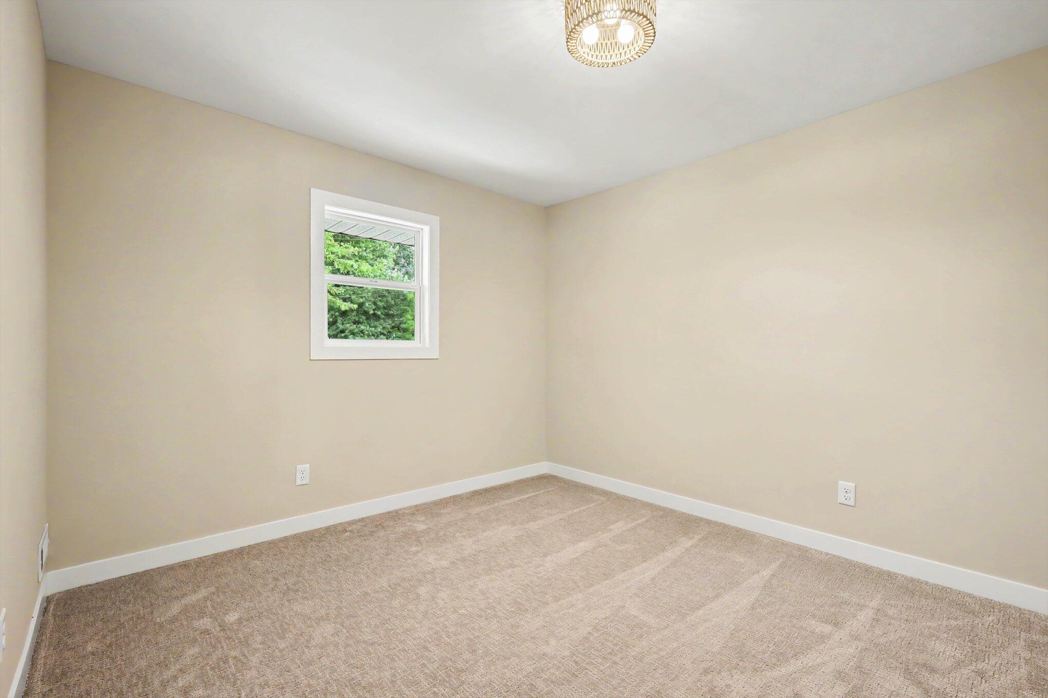 838 N 450 W, Valparaiso, IN 46385; Image #21
