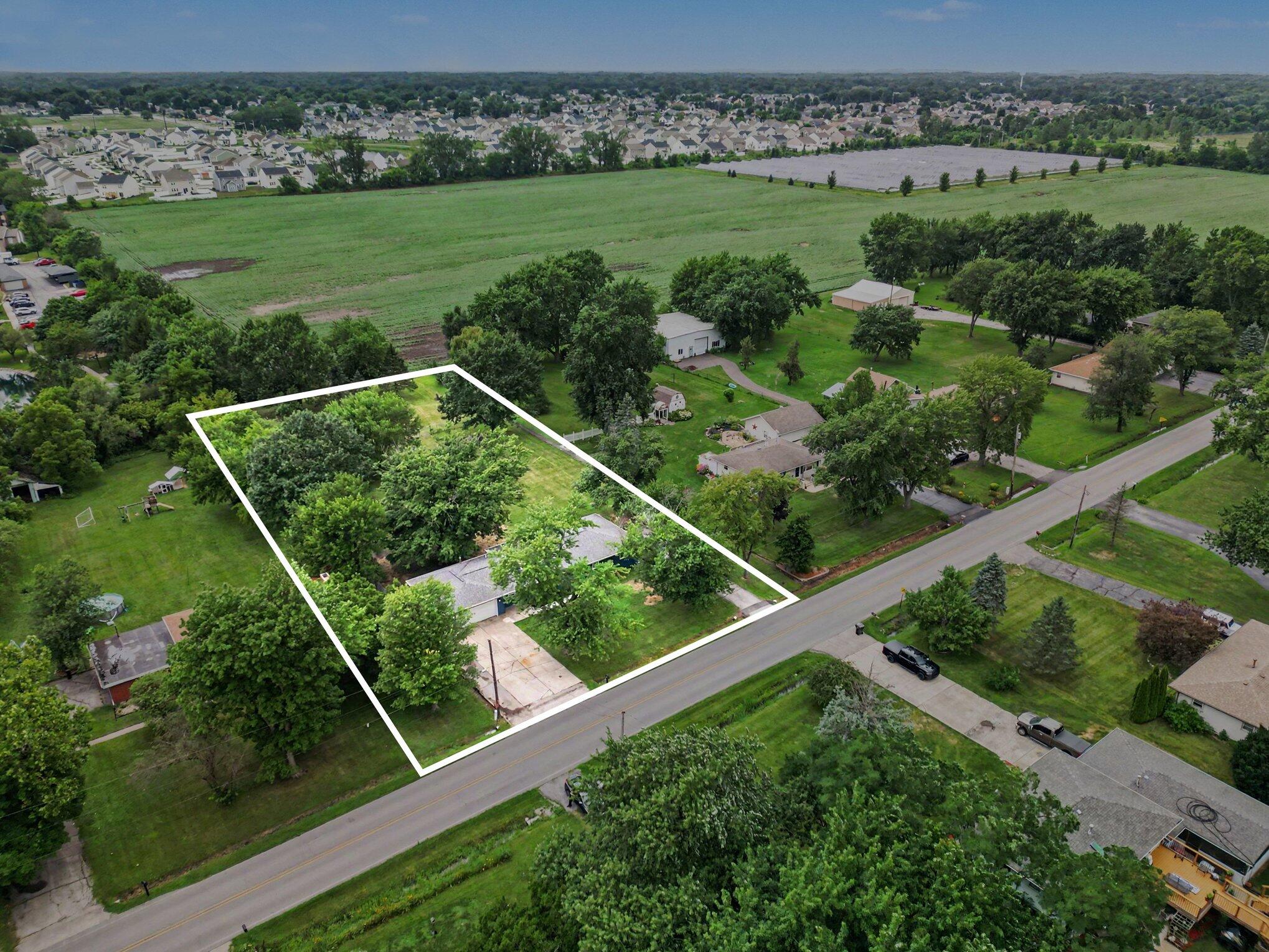 838 N 450 W, Valparaiso, IN 46385; Image #30