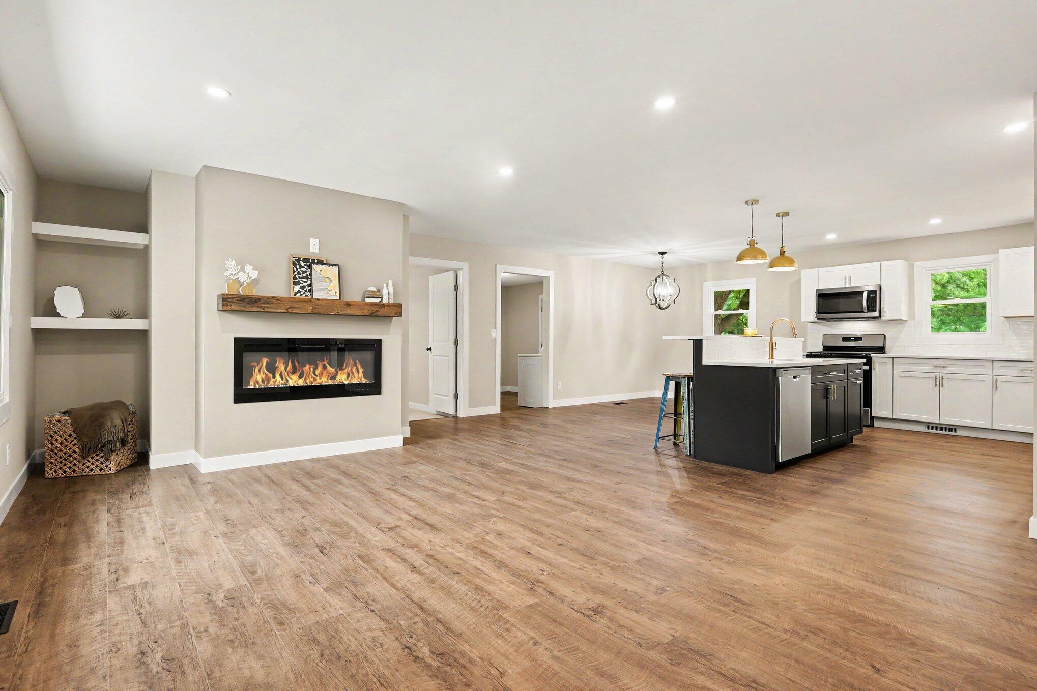 838 N 450 W, Valparaiso, IN 46385; Image #5