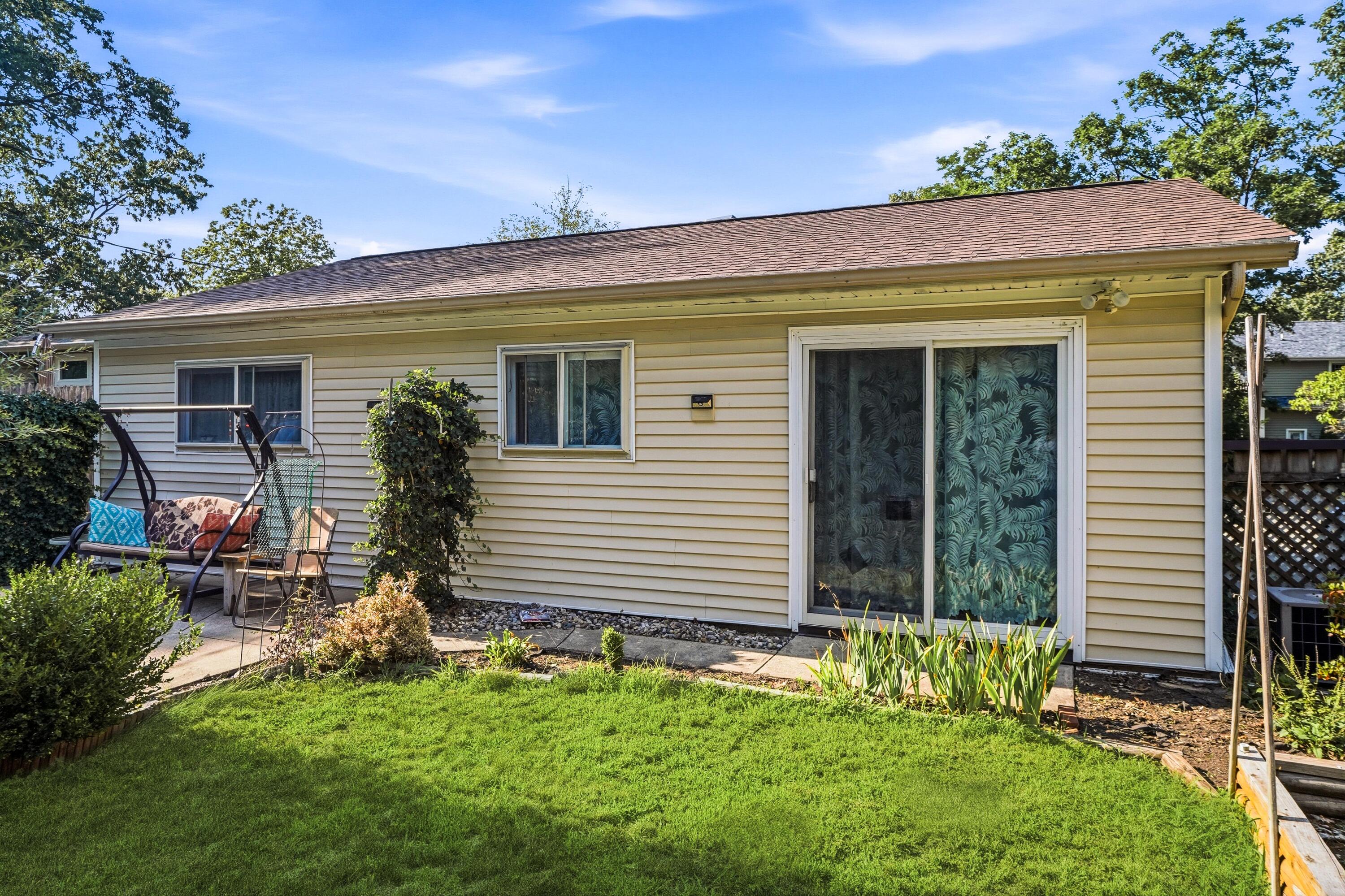 609 Washington Park Boulevard, Michigan City, IN 46360; Image #19