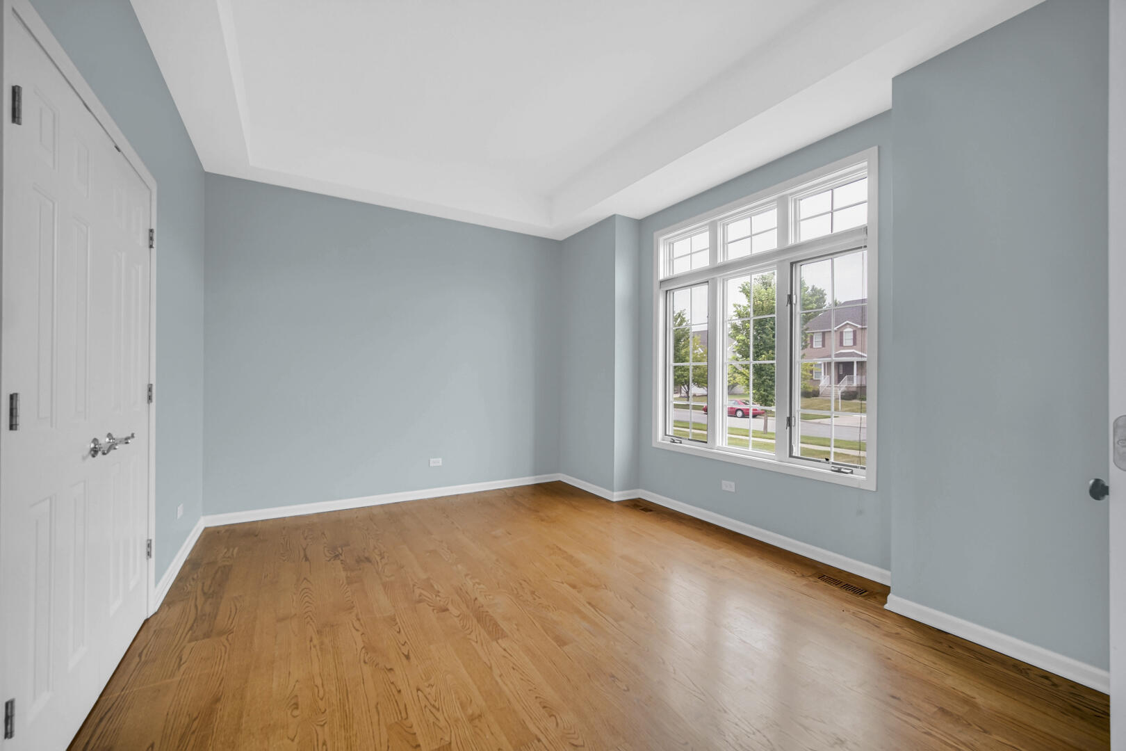 310 Cornwall Circle, Munster, IN 46321; Image #18