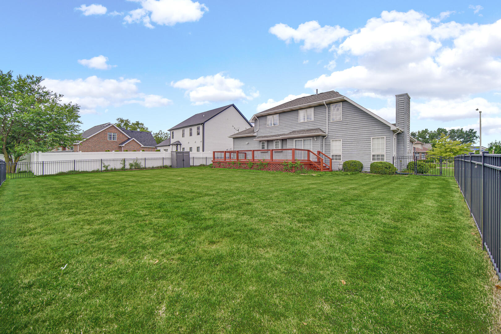 310 Cornwall Circle, Munster, IN 46321; Image #34