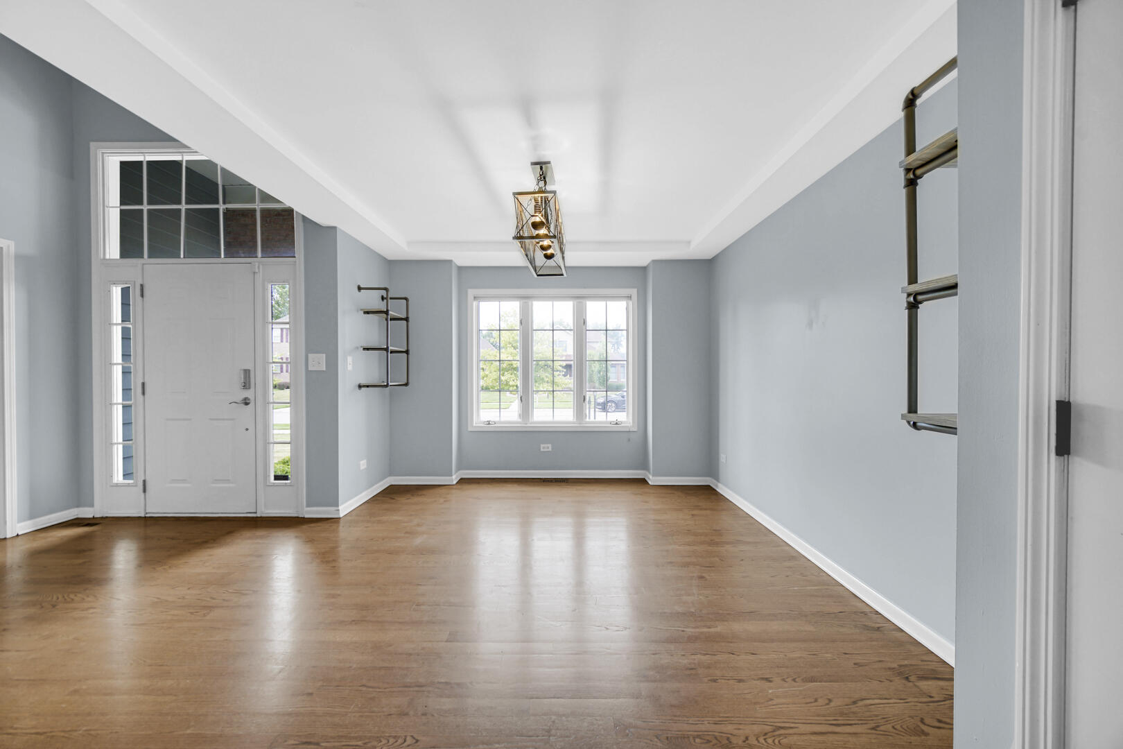 310 Cornwall Circle, Munster, IN 46321; Image #5
