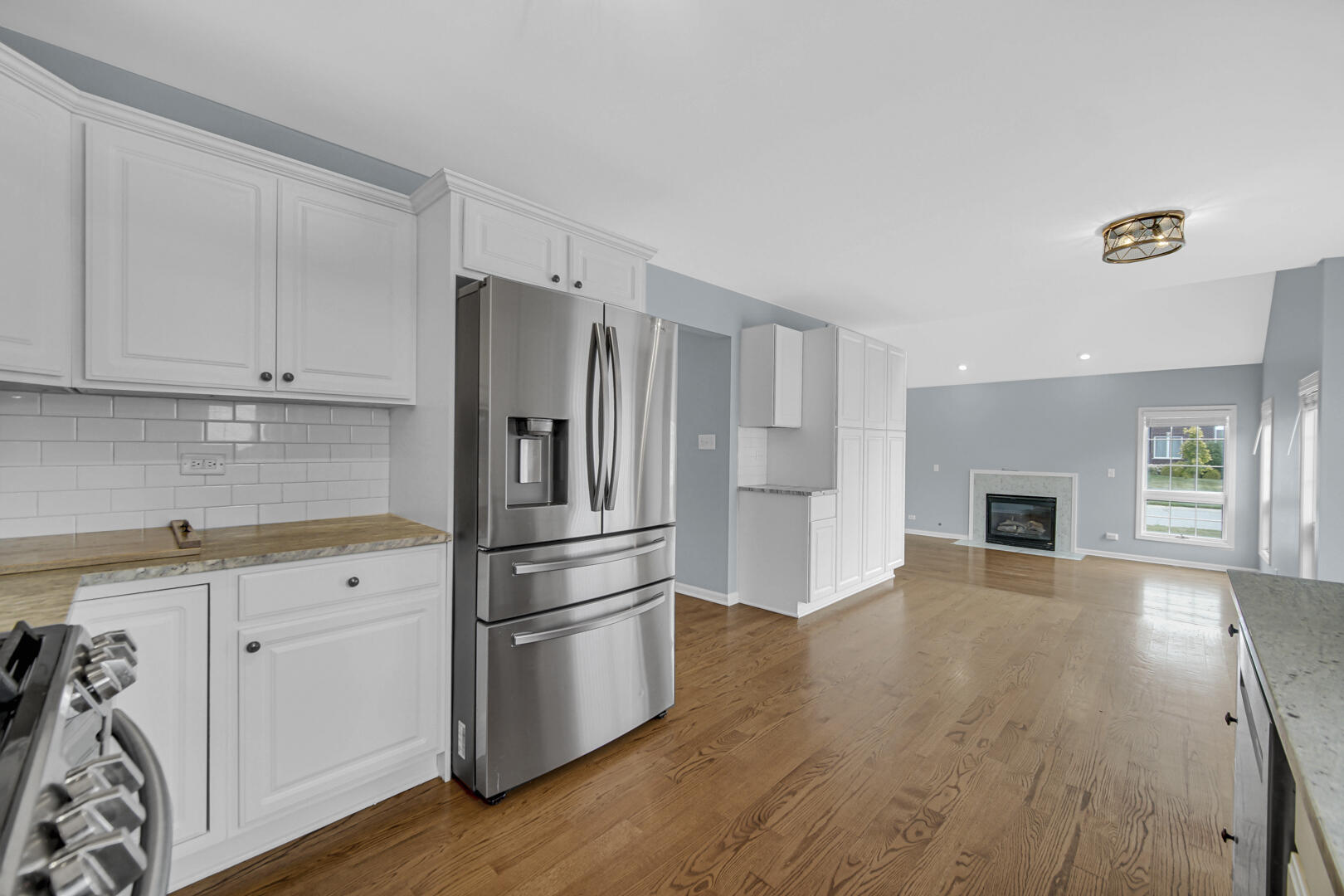 310 Cornwall Circle, Munster, IN 46321; Image #8