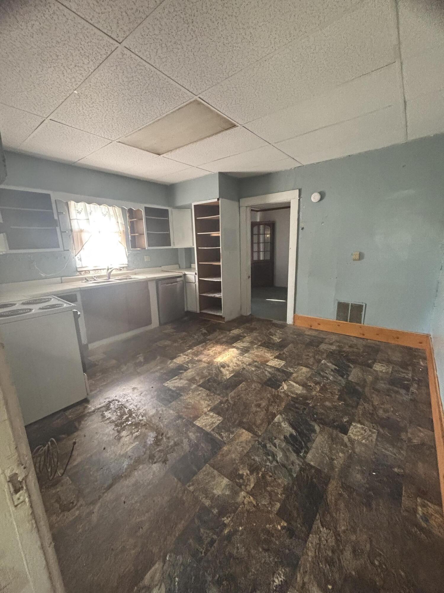 109 E Prairie Street, Goodland, IN 47948; Image #7