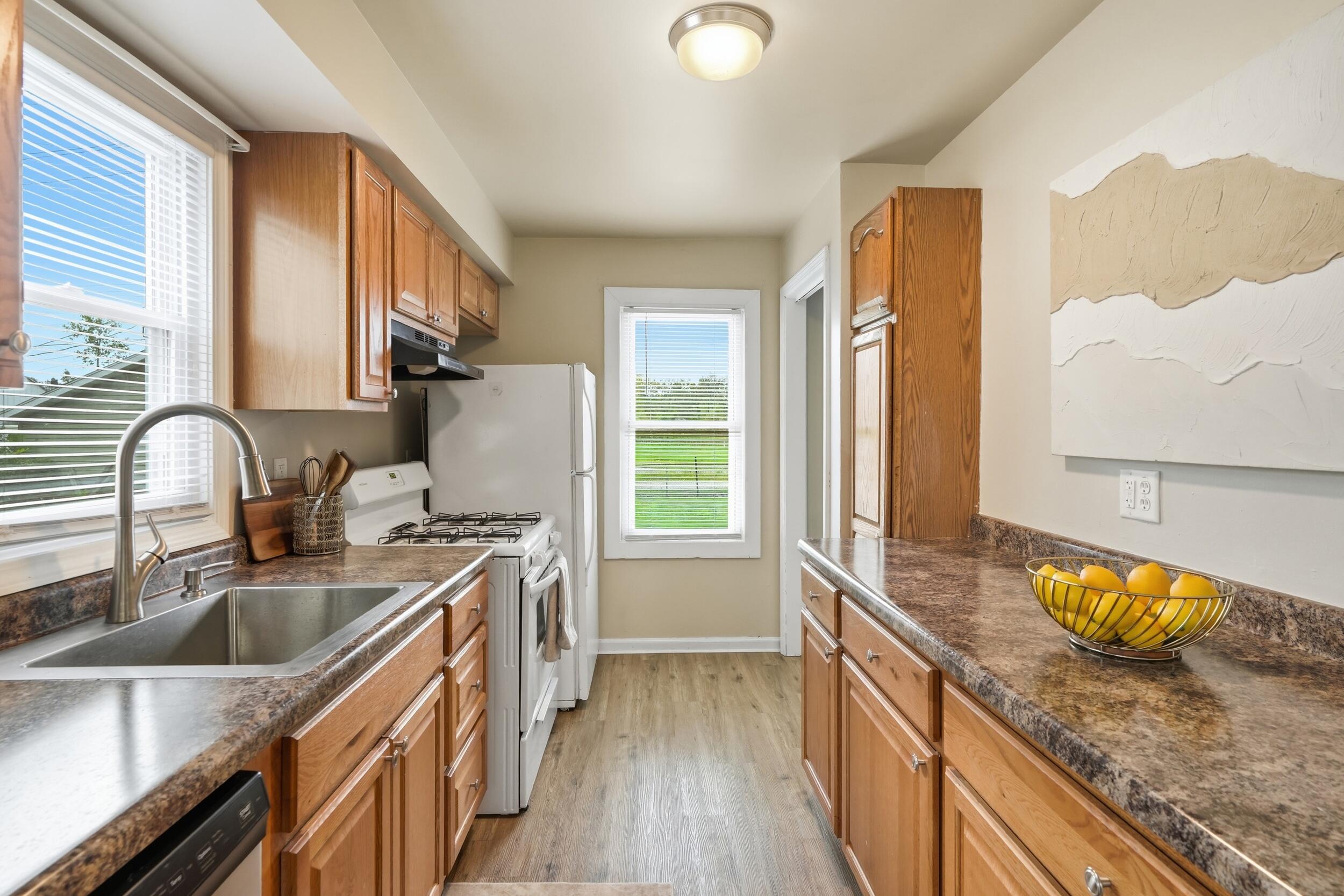 8314 Gordon Drive, Highland, IN 46322; Image #11