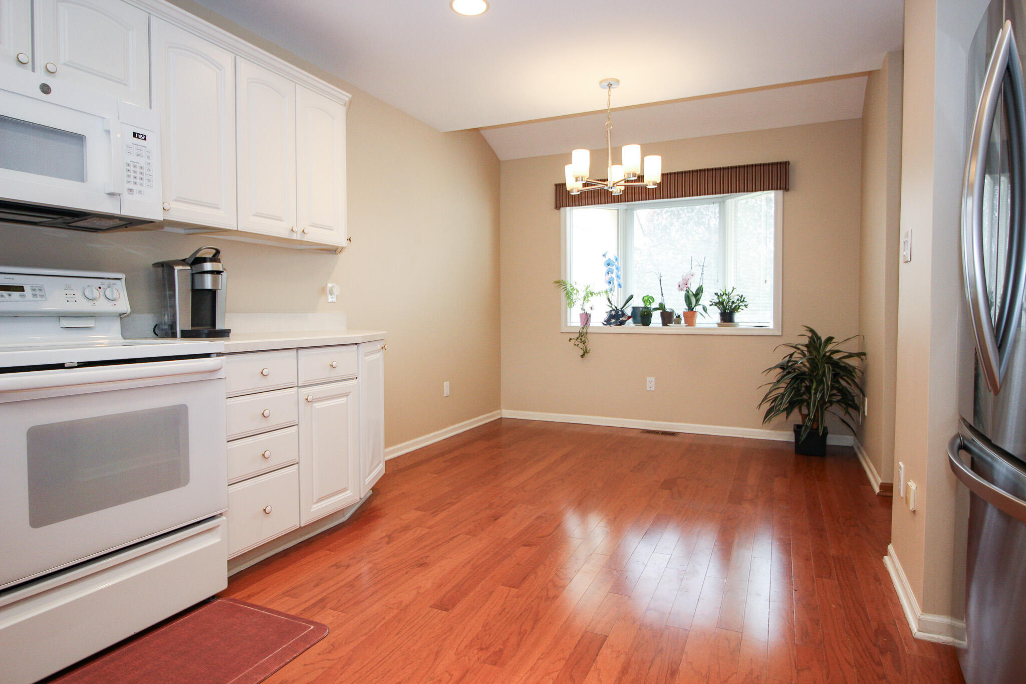 504 Pinehurst Lane, Schererville, IN 46375; Image #14