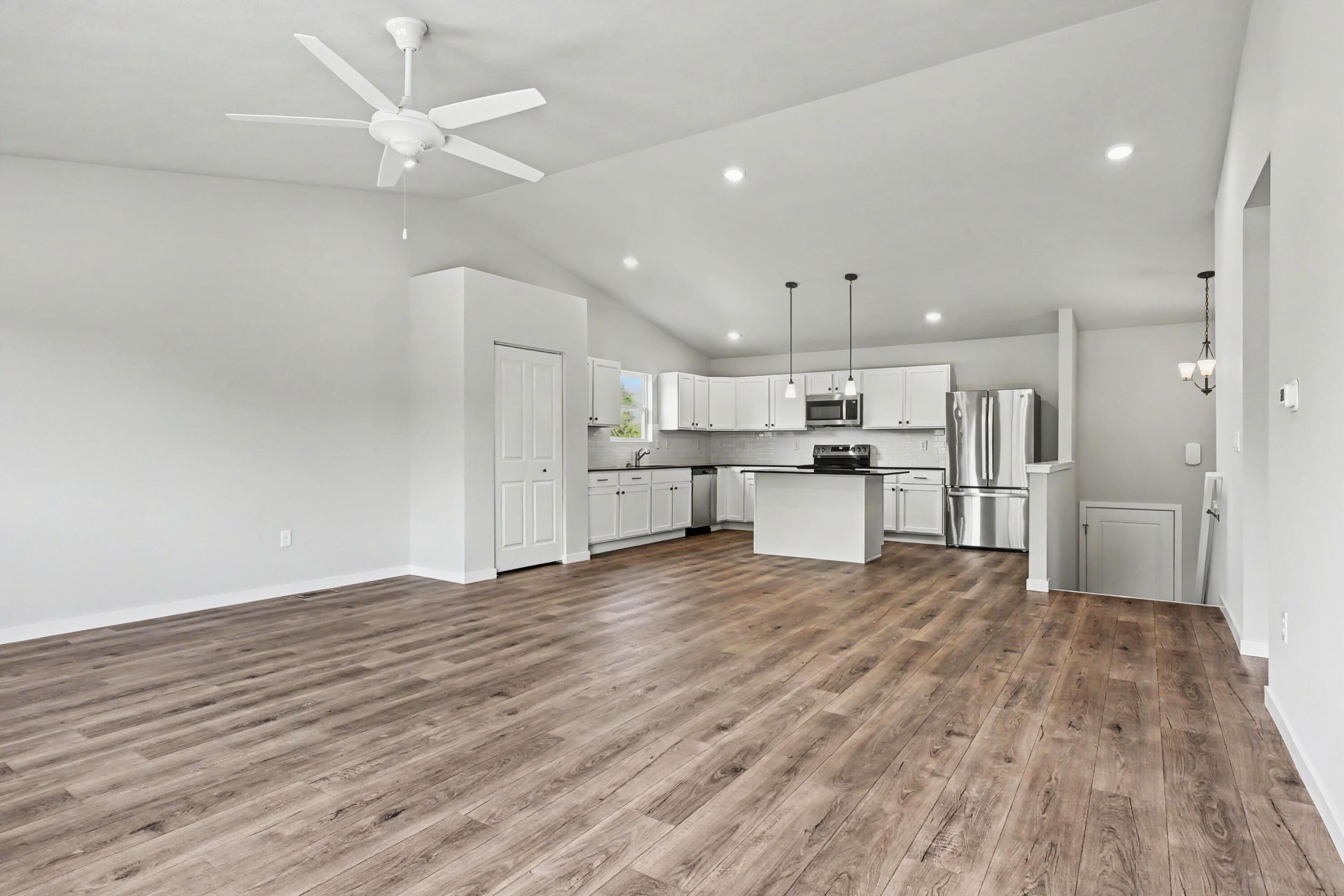 1001 E Henry Drive, Knox, IN 46534; Image #3