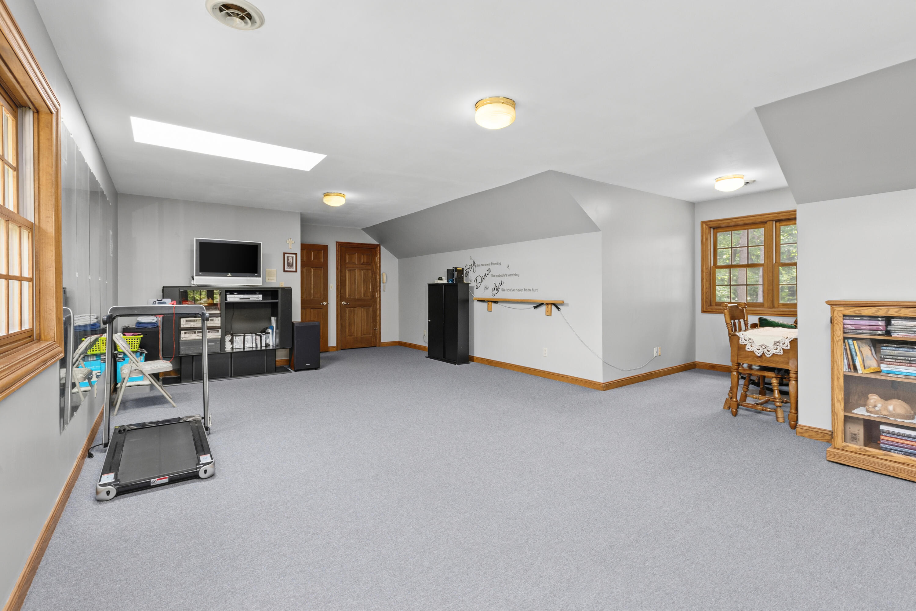 11458 Burr Street, Crown Point, IN 46307; Image #39