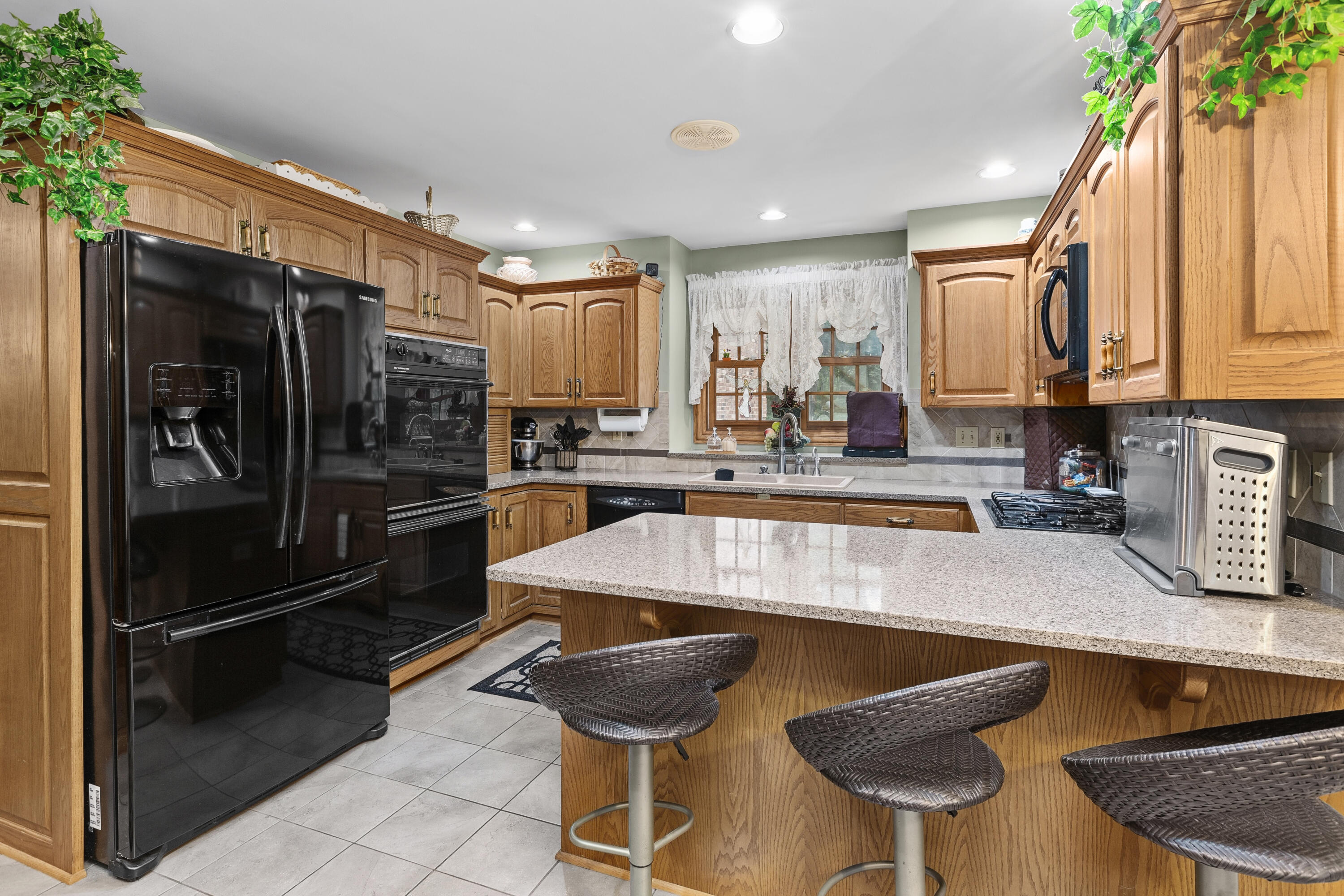 11458 Burr Street, Crown Point, IN 46307; Image #8