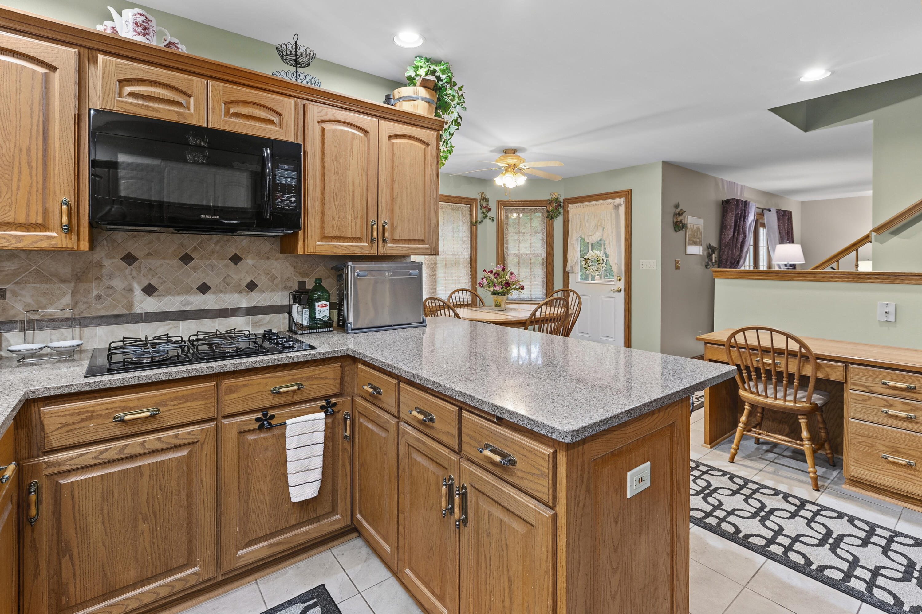 11458 Burr Street, Crown Point, IN 46307; Image #9