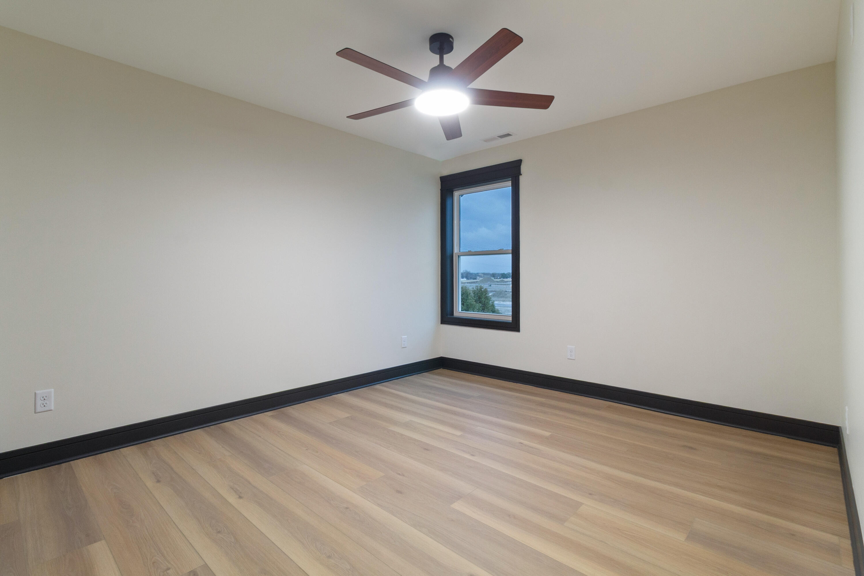 10138 Sentry Drive, St. John, IN 46373; Image #53