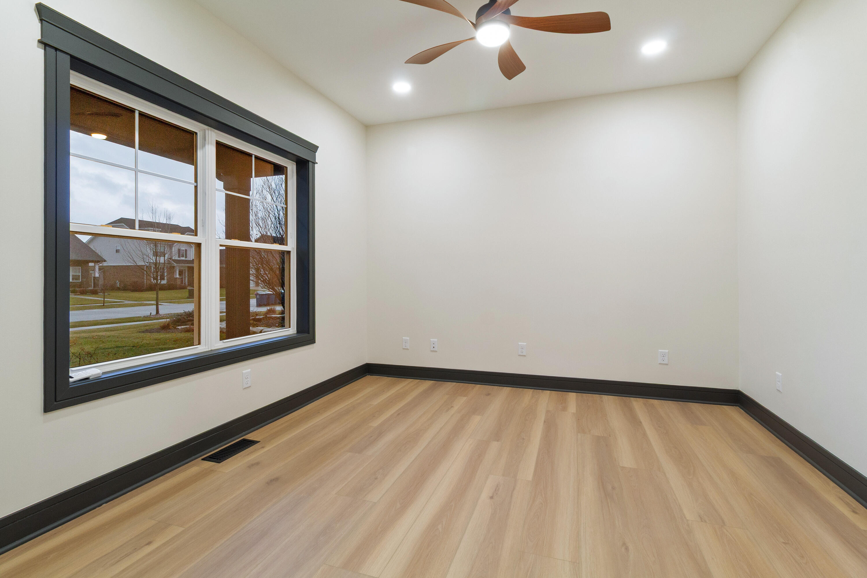10138 Sentry Drive, St. John, IN 46373; Image #6