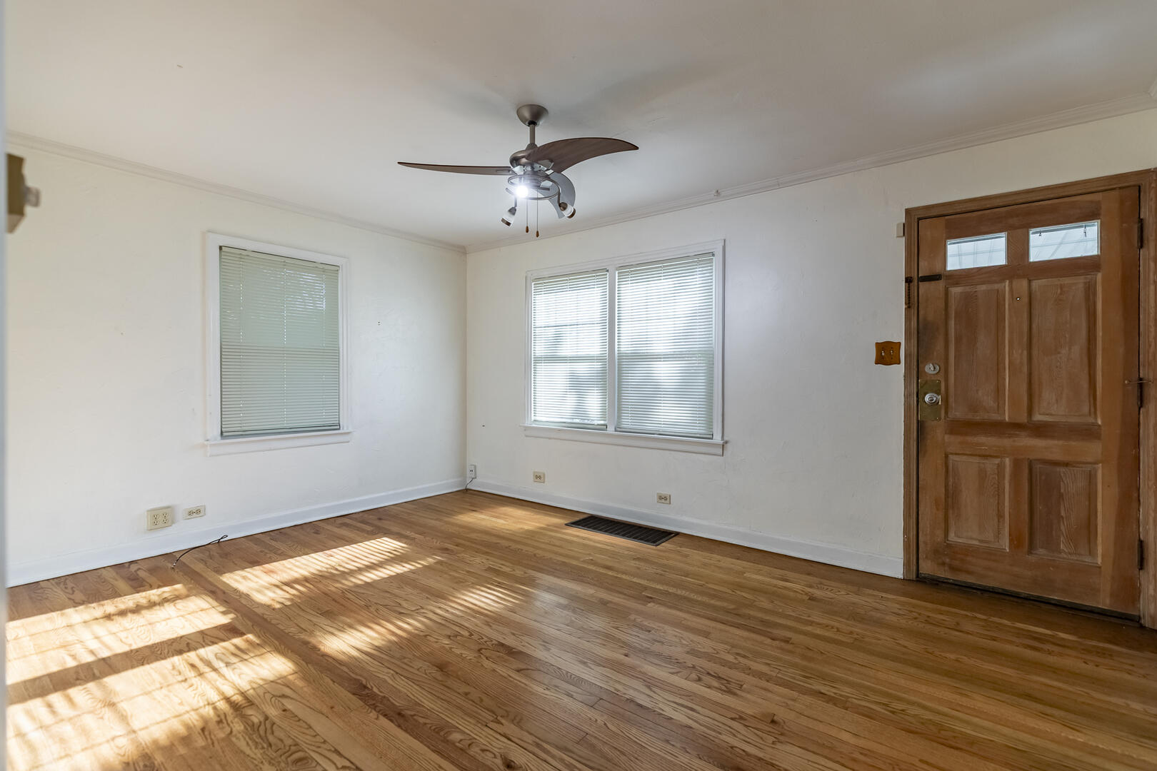 17633 Roy Street, Lansing, IL 60438; Image #5