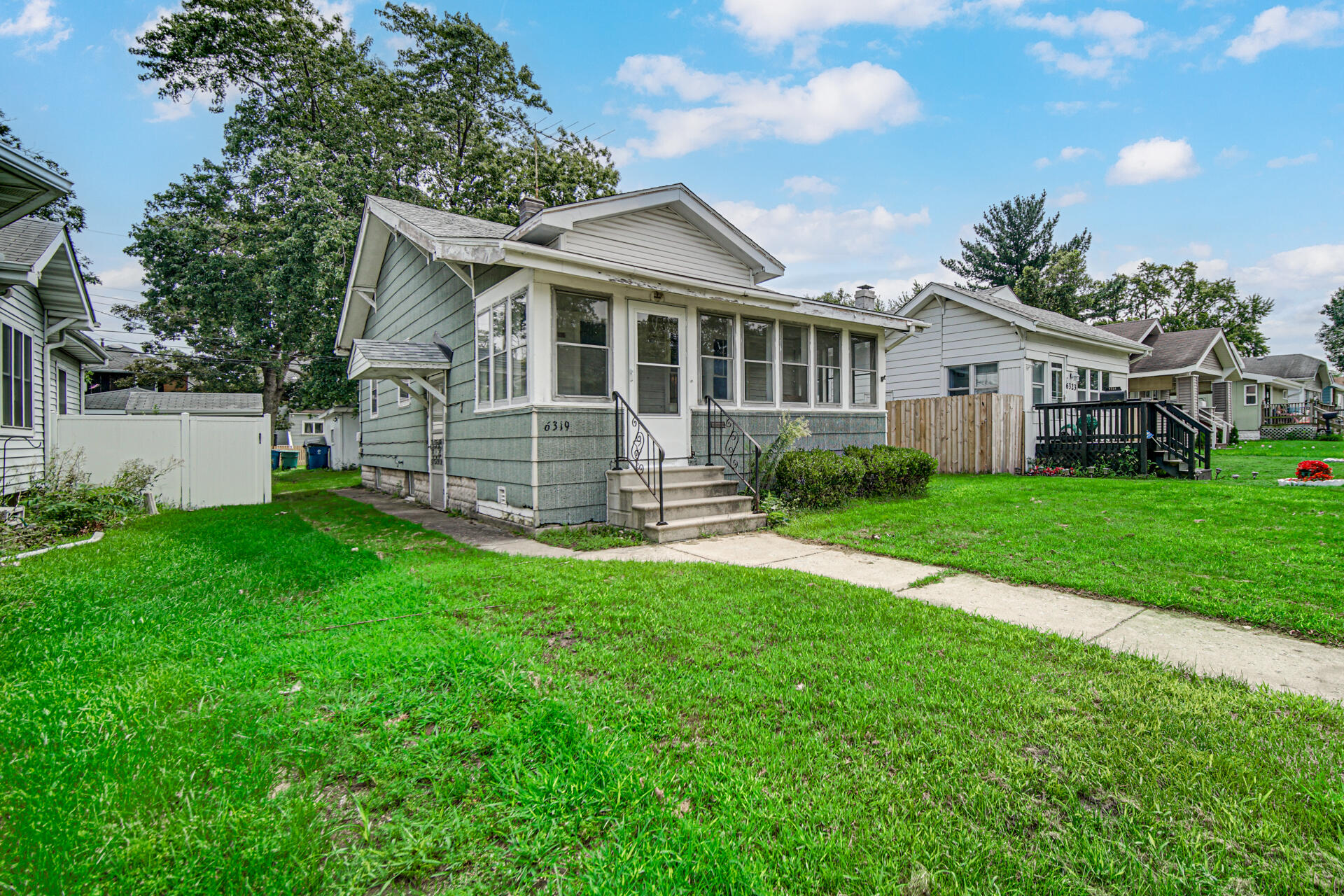 6319 Blaine Avenue, Hammond, IN 46324; Image #2