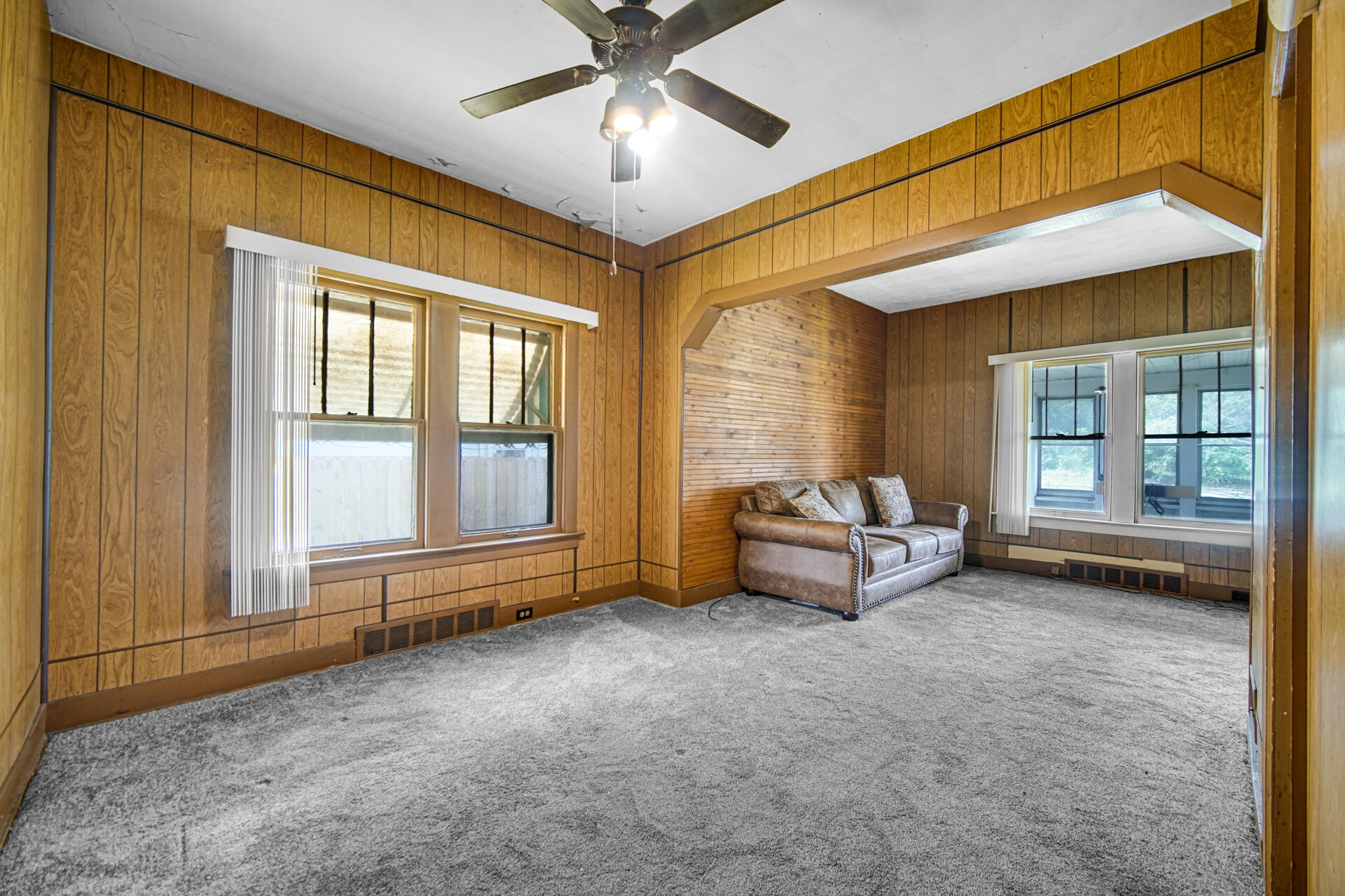 6319 Blaine Avenue, Hammond, IN 46324; Image #6